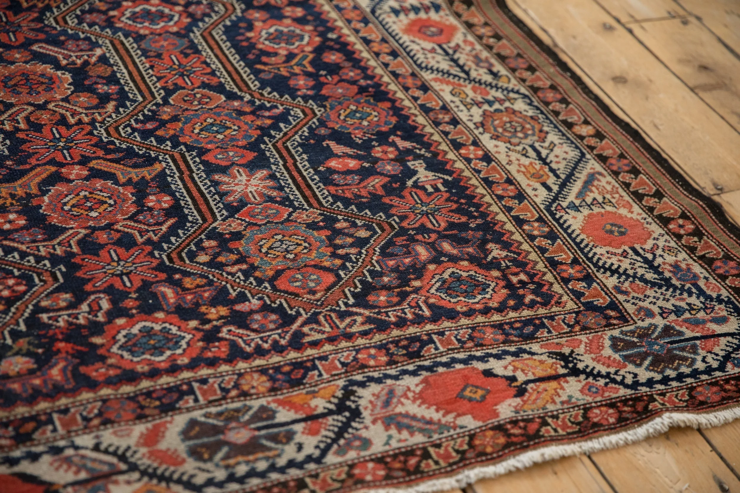 5.5x6.5 Antique Fine Malayer Carpet - Image 9