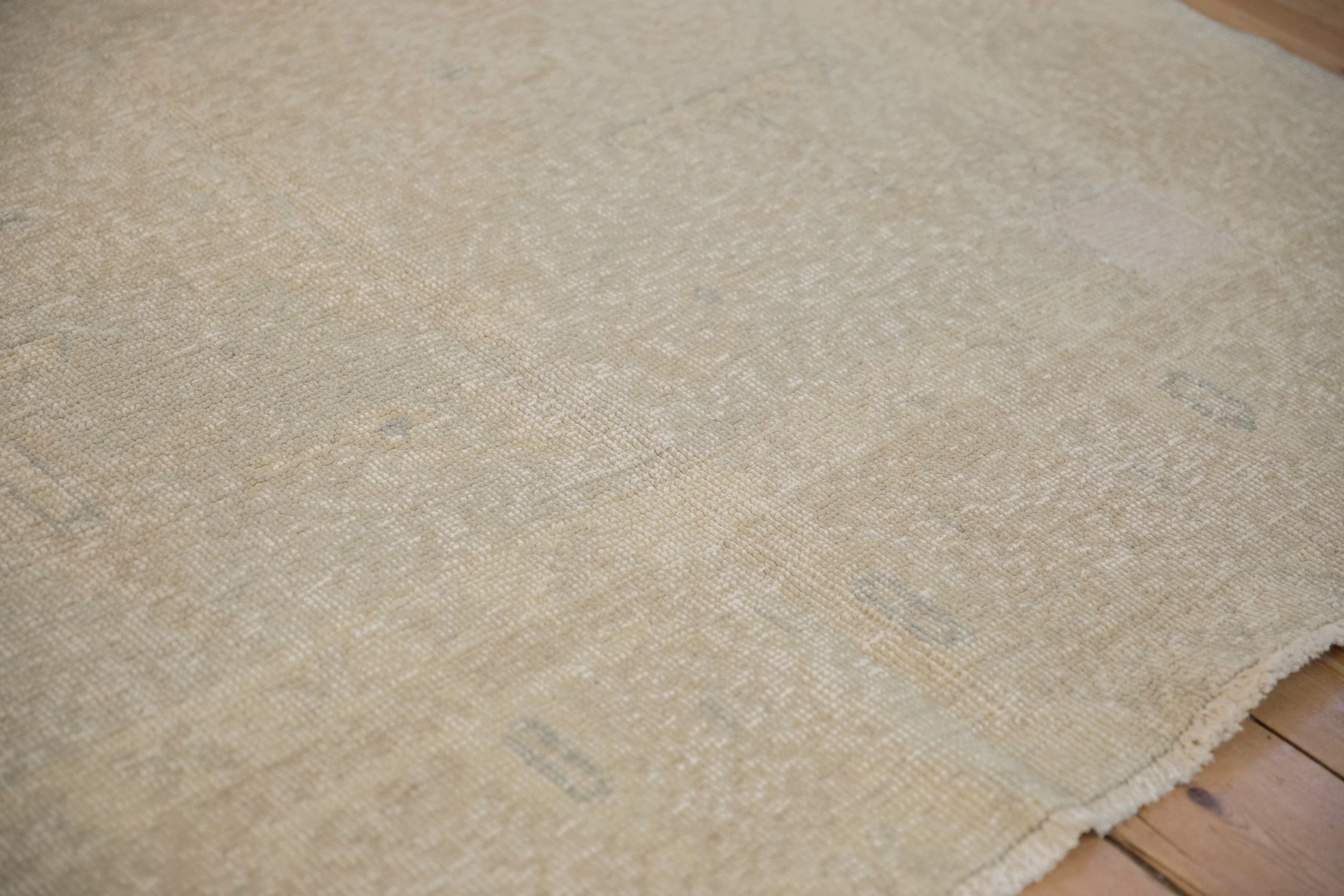 5.5x6.5 Vintage Distressed Oushak Carpet - Image 5