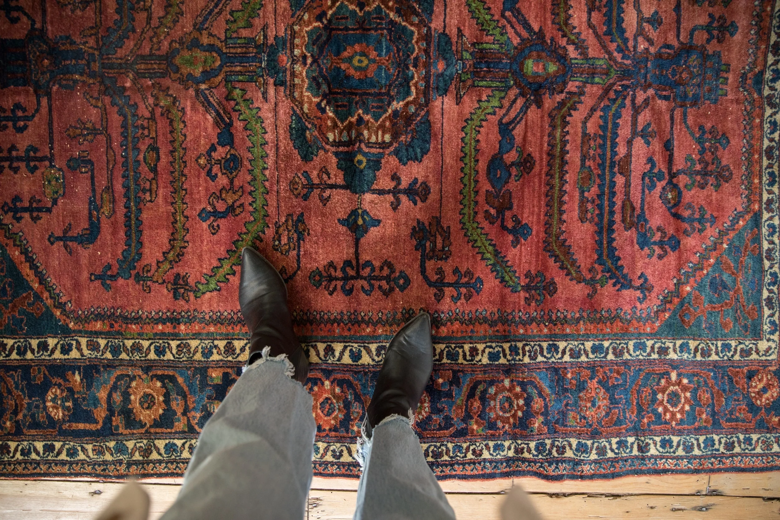 5.5x6.5 Vintage Fine Lilihan Carpet - Image 2