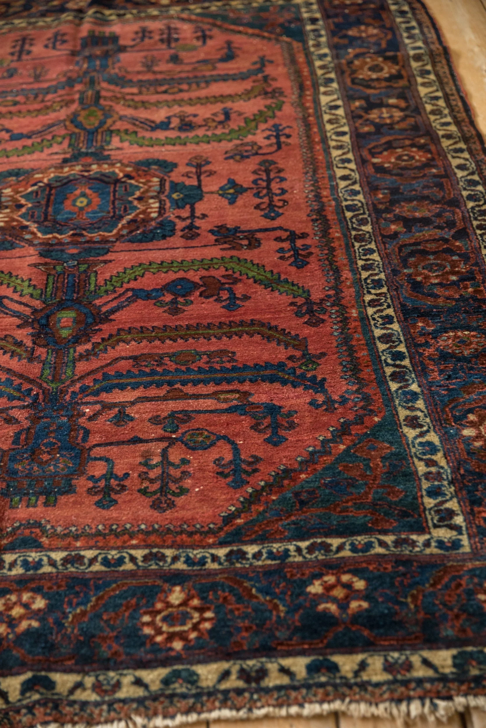 5.5x6.5 Vintage Fine Lilihan Carpet - Image 7
