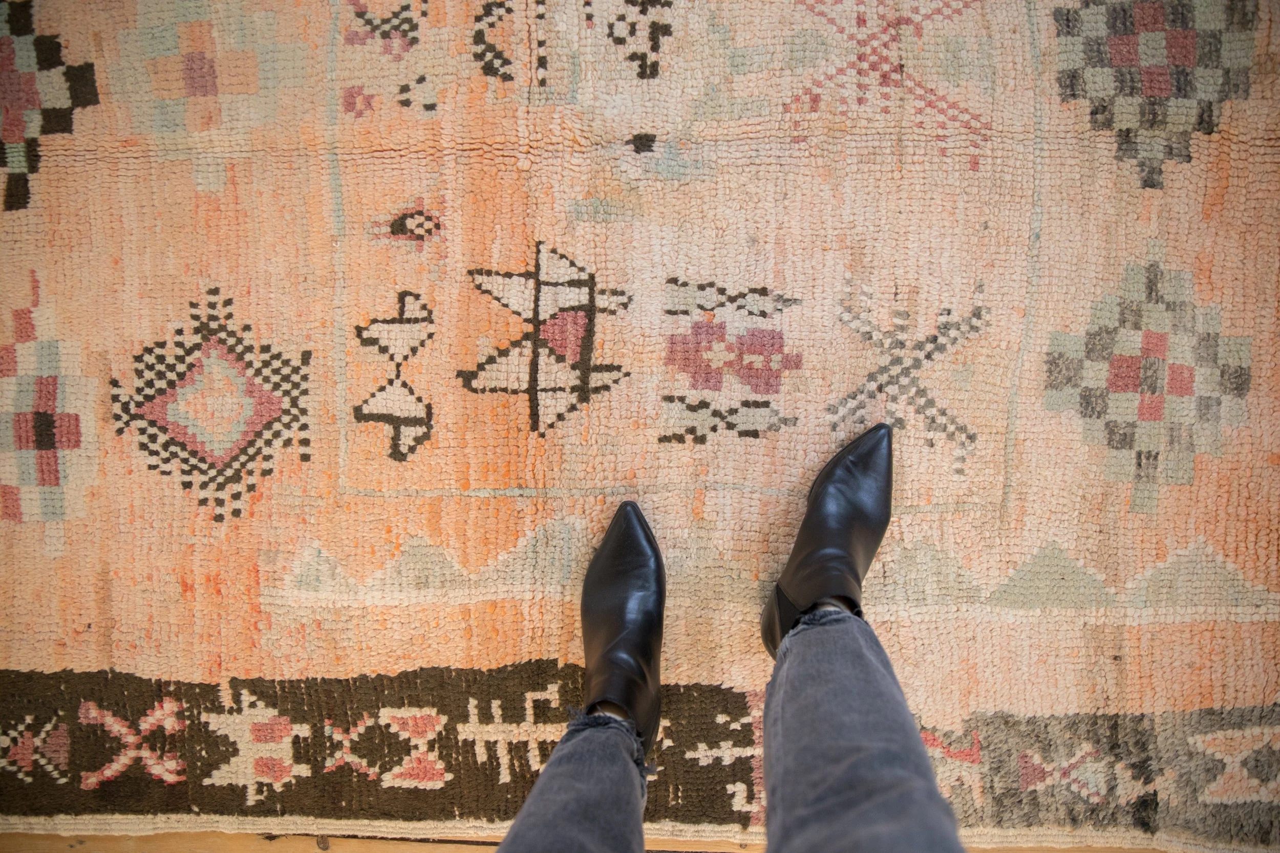 5.5x6.5 Vintage Moroccan Carpet - Image 2