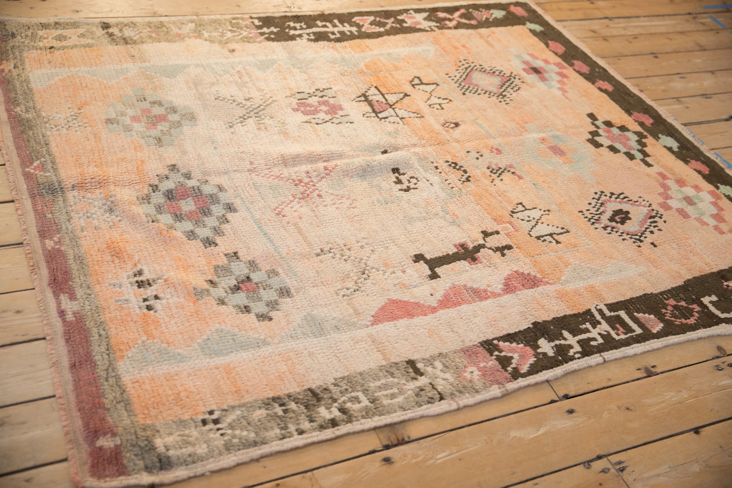 5.5x6.5 Vintage Moroccan Carpet - Image 6