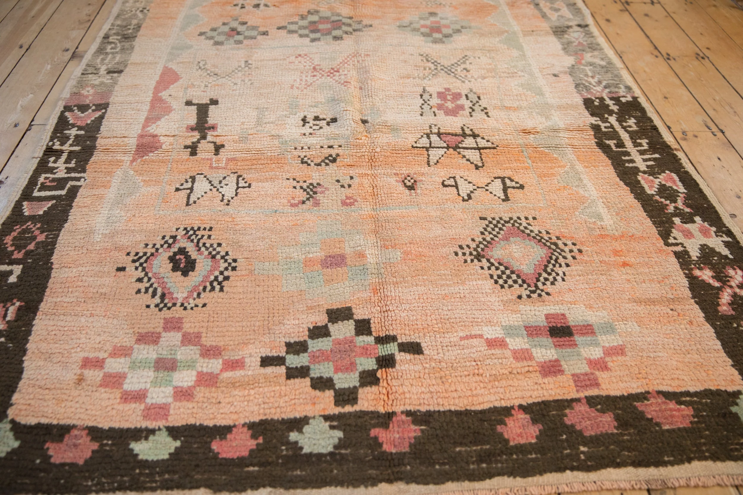5.5x6.5 Vintage Moroccan Carpet - Image 7