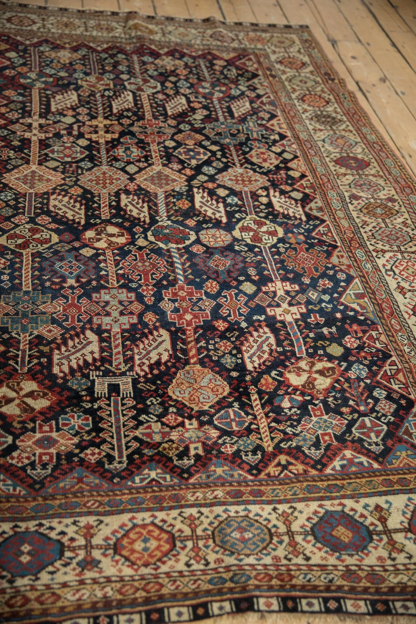 5.5x7.5 Antique Fine Qashqai Carpet - Image 6