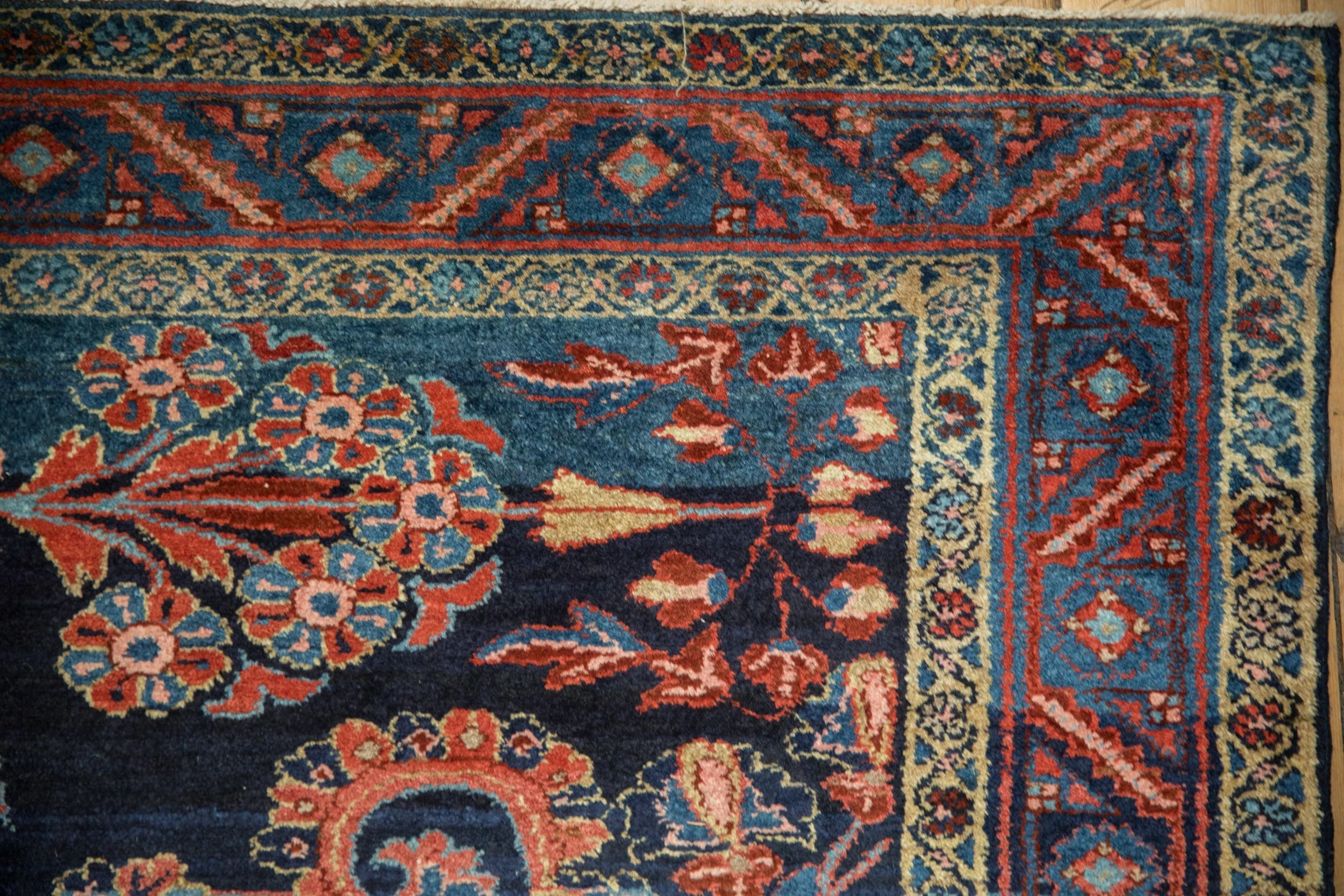 5.5x7.5 Vintage Fine Lilihan Carpet - Image 3