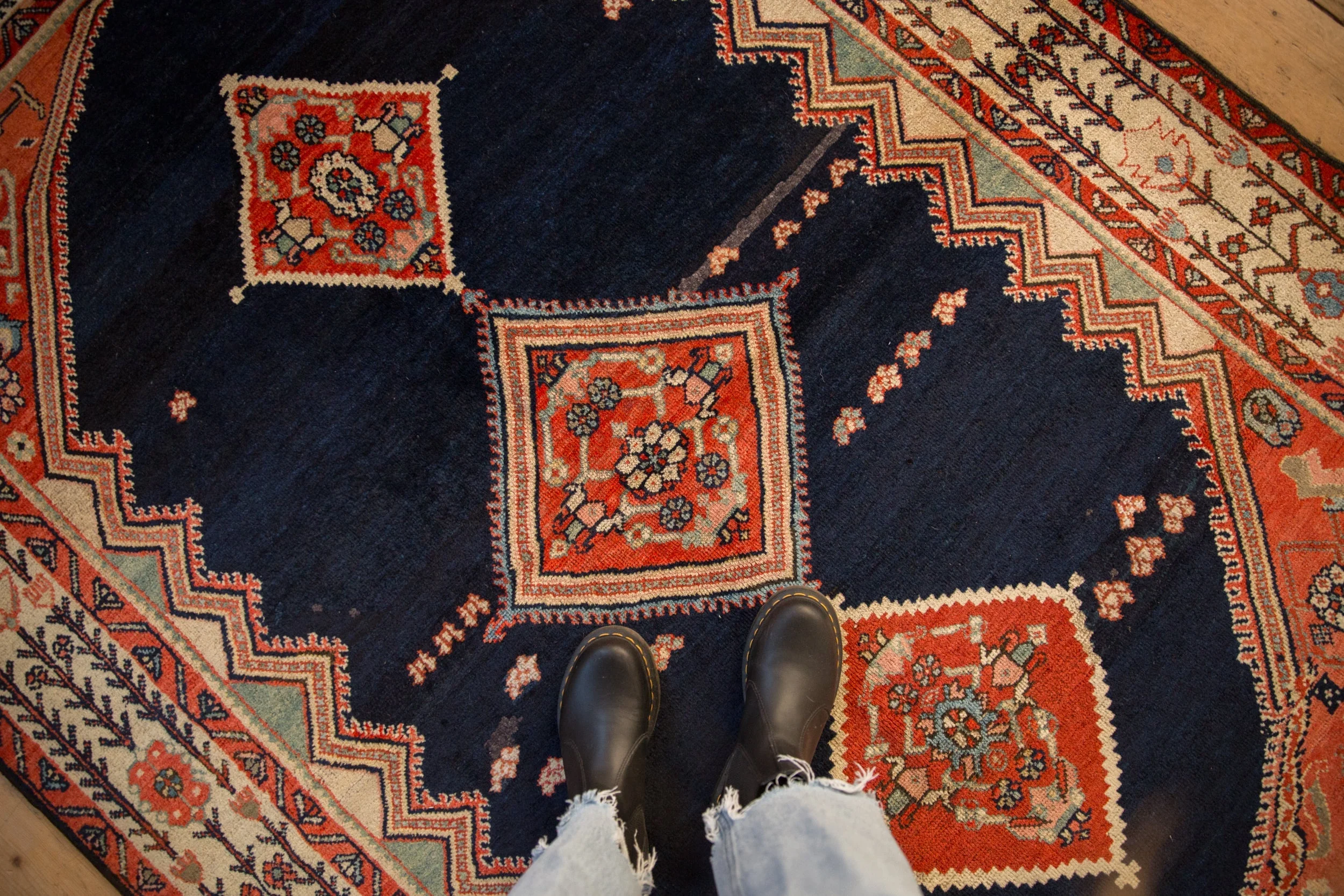 5.5x7.5 Vintage Malayer Carpet - Image 2