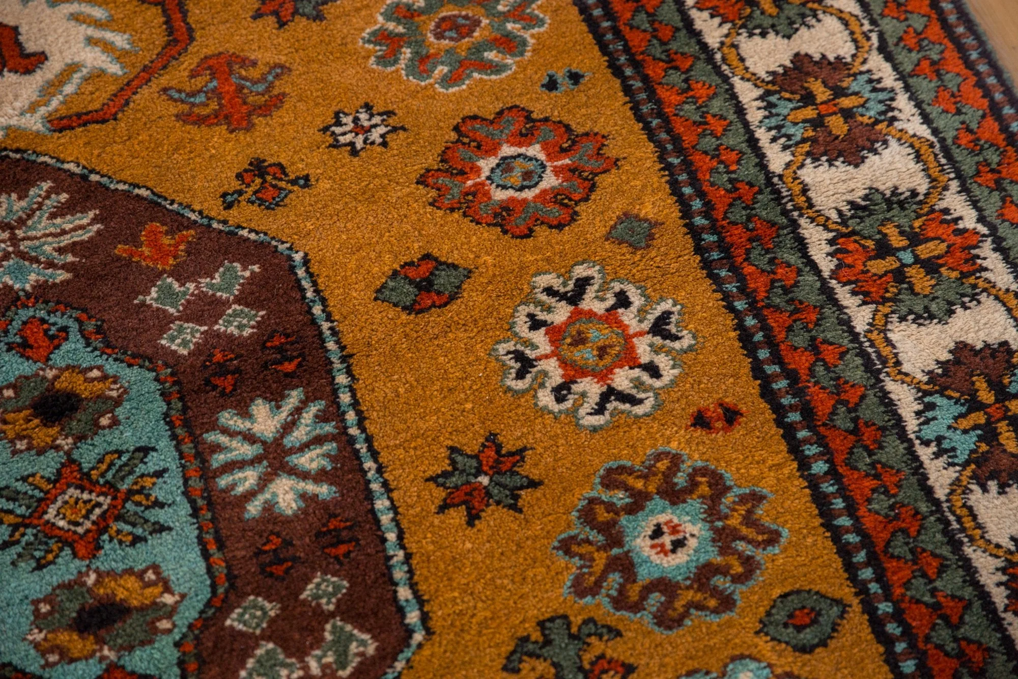 5.5x7.5 Vintage Siberian Kazak Design Carpet - Image 6