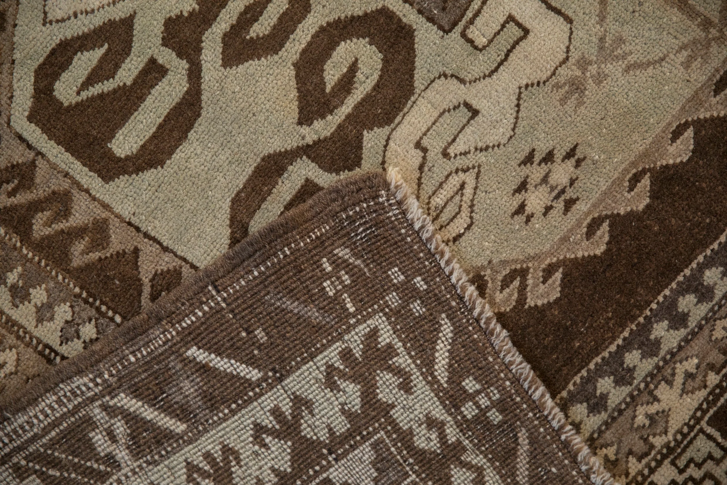 5.5x8.5 Vintage Distressed Kars Carpet - Image 8