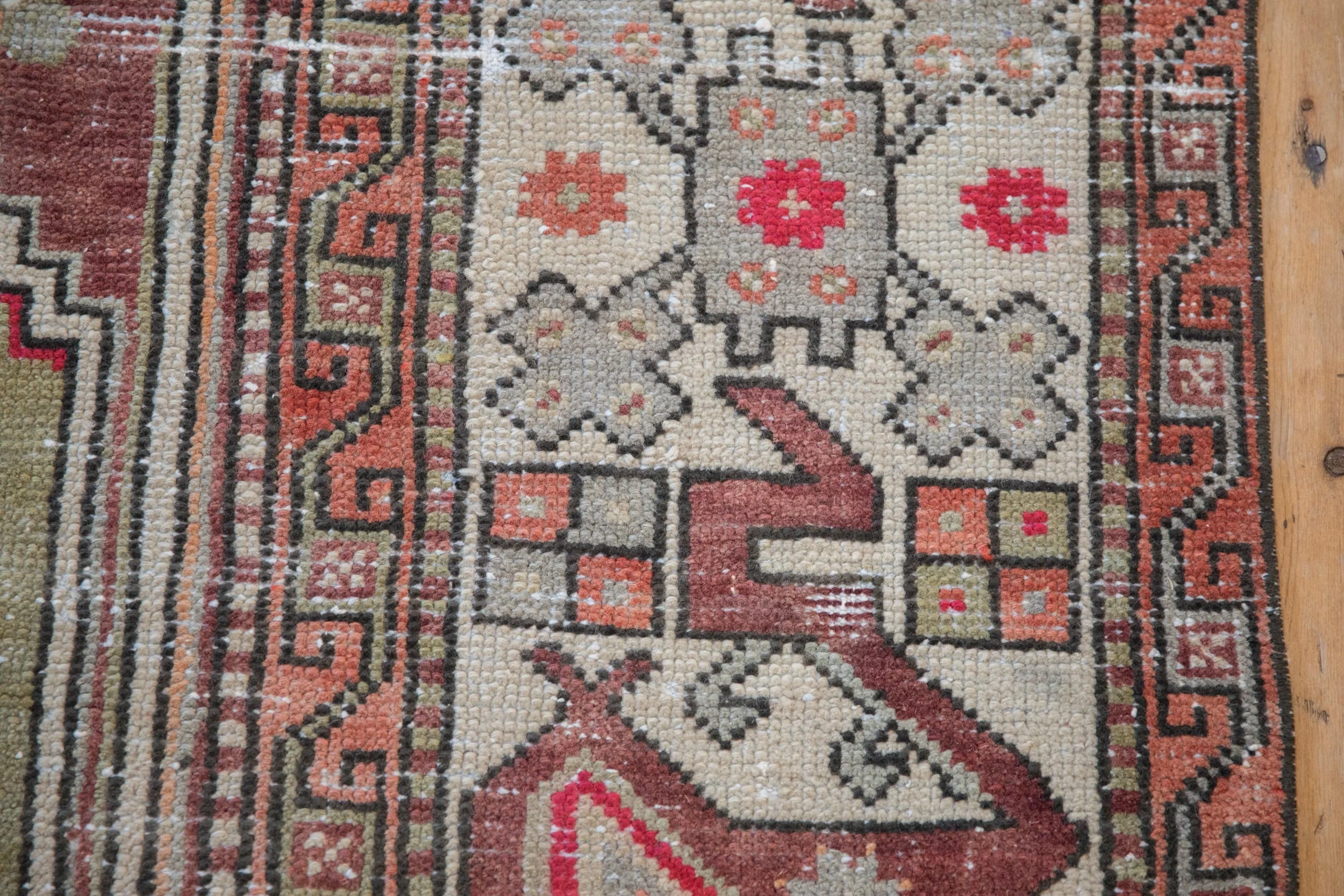 5.5x8.5 Vintage Distressed Oushak Carpet - Image 11
