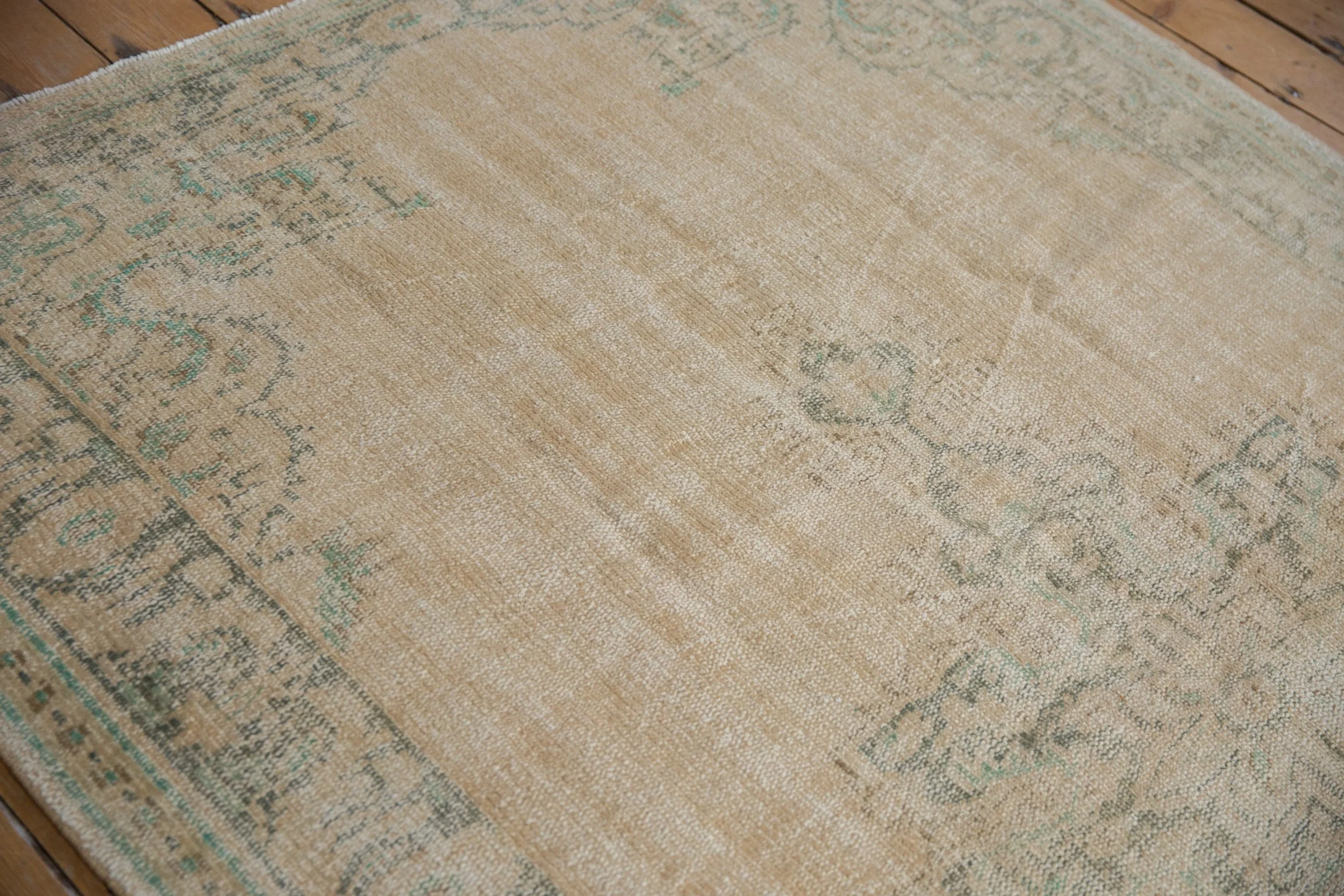 5.5x8.5 Vintage Distressed Oushak Carpet - Image 4