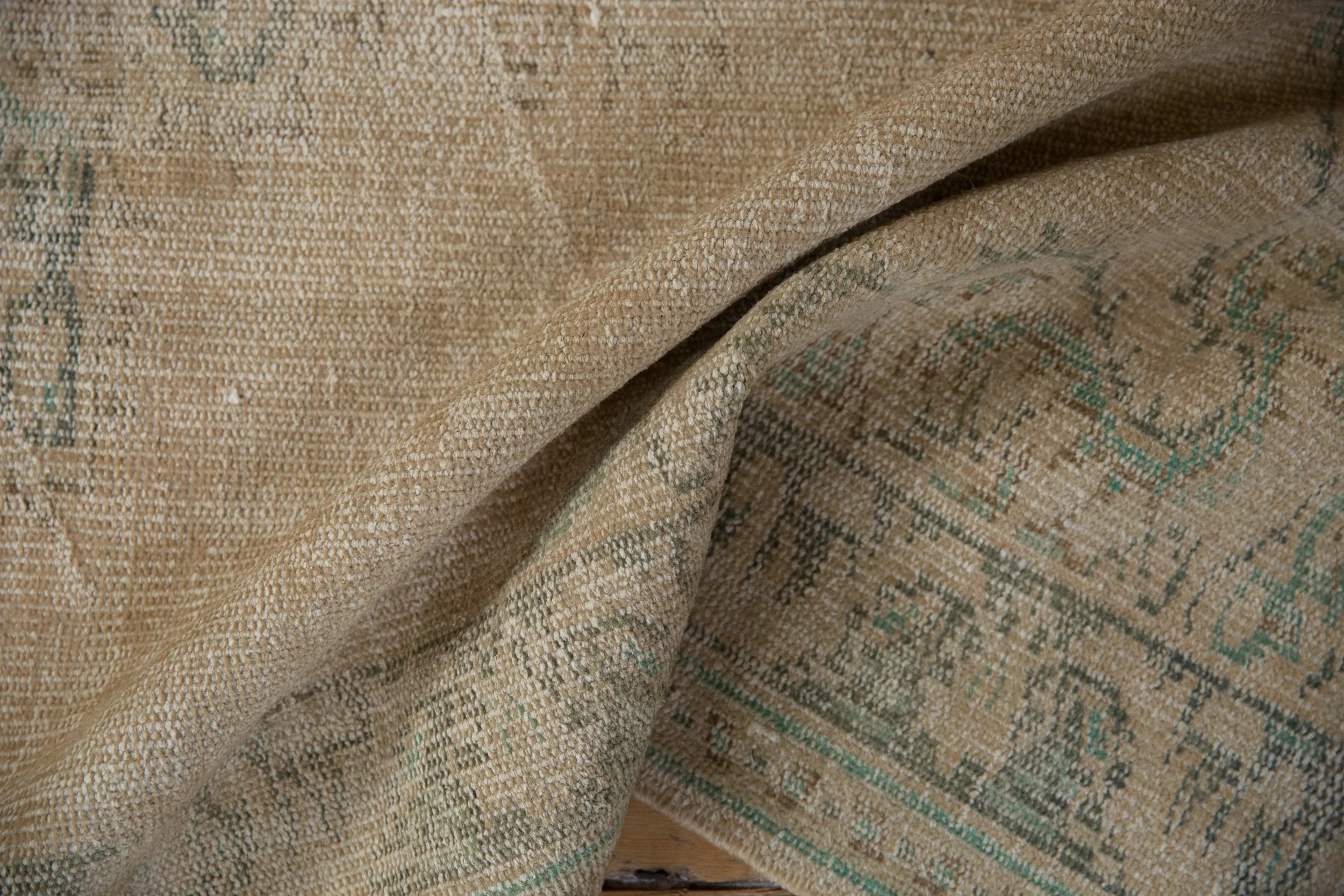 5.5x8.5 Vintage Distressed Oushak Carpet - Image 9