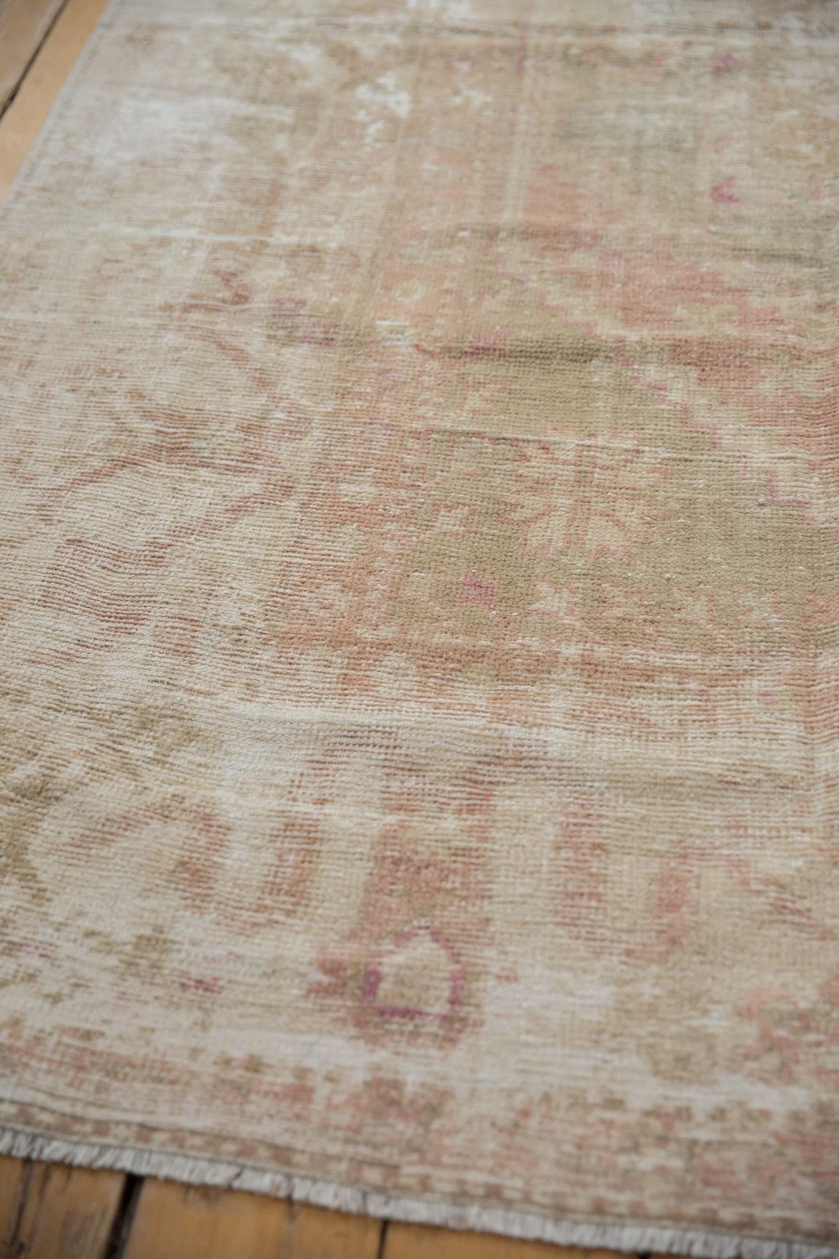 5.5x8.5 Vintage Distressed Oushak Carpet - Image 4
