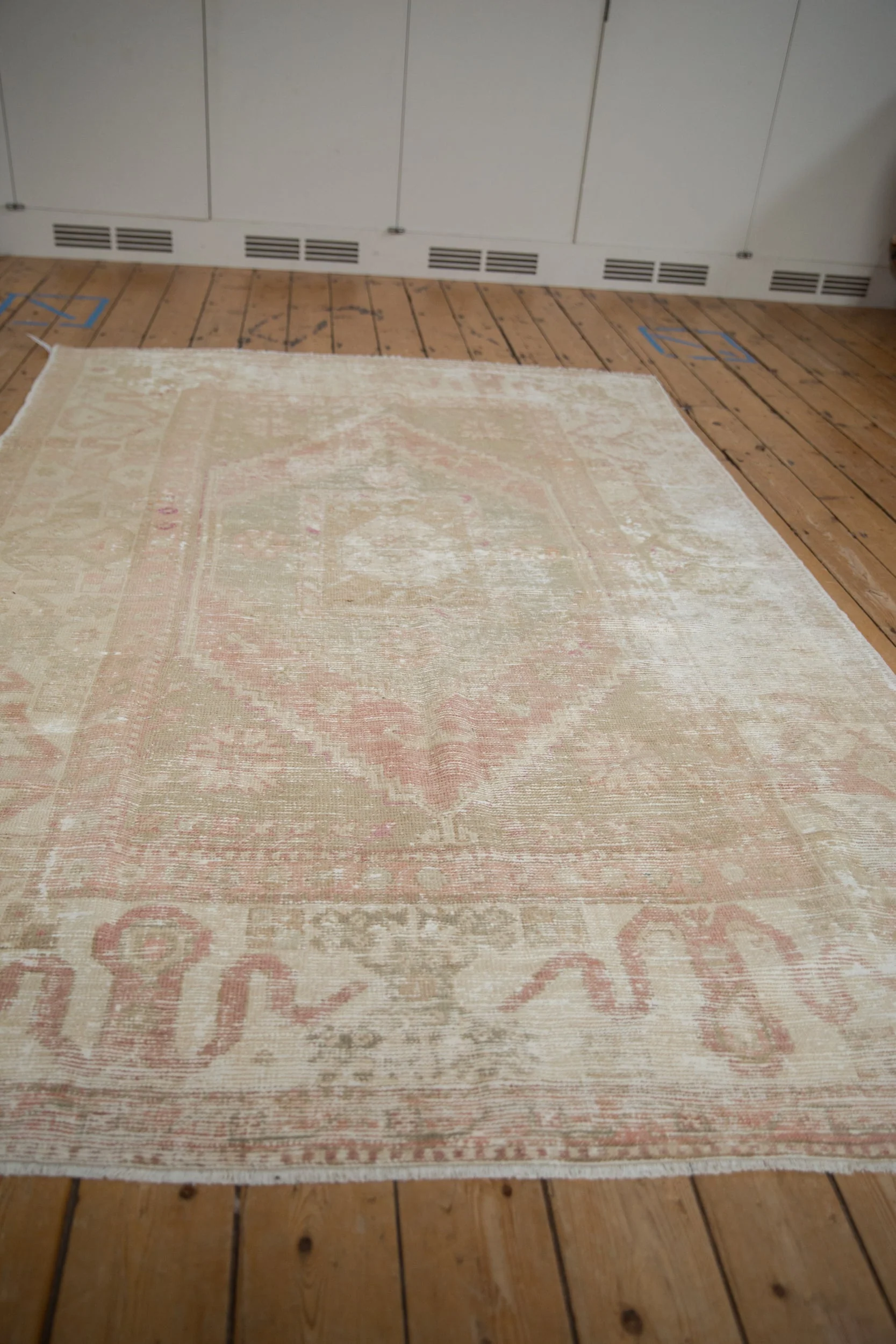 5.5x8.5 Vintage Distressed Oushak Carpet - Image 7
