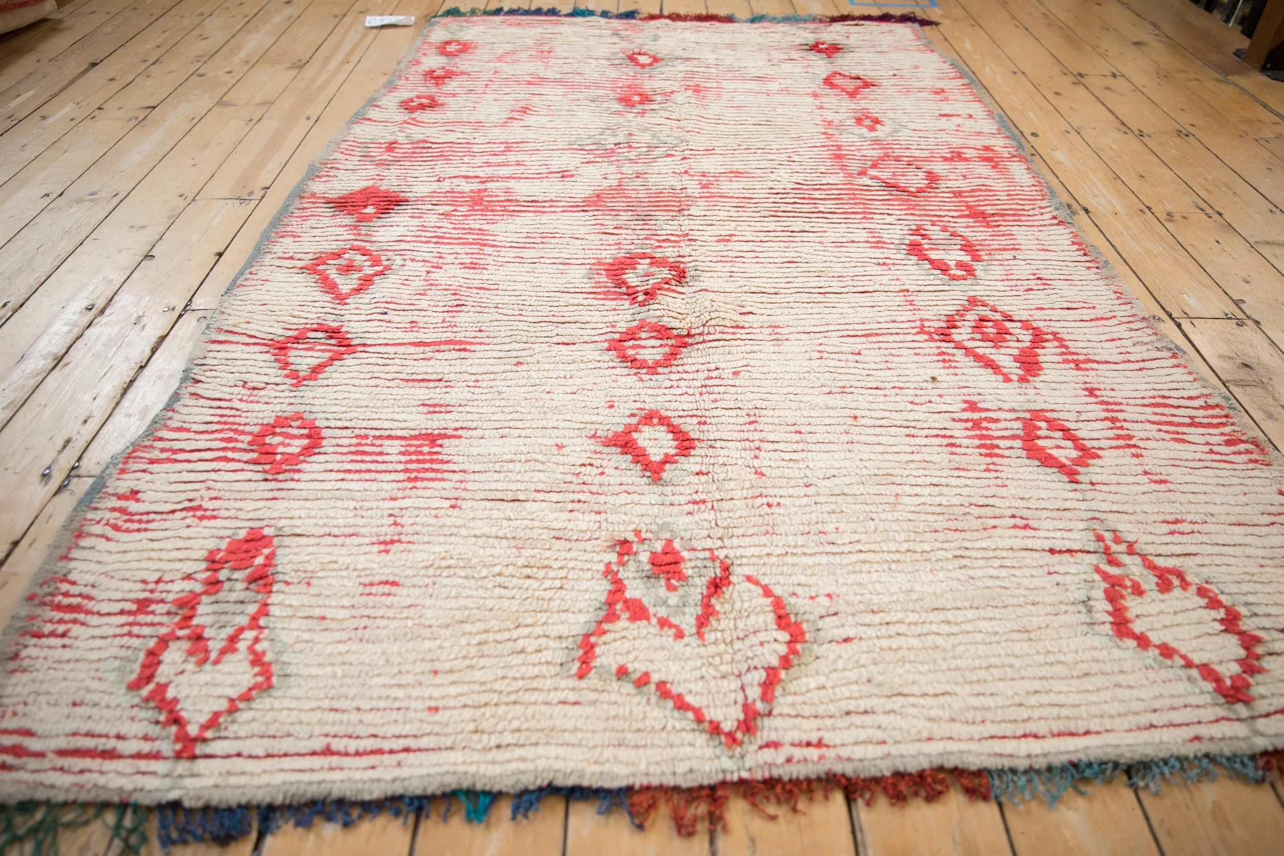 5.5x8.5 Vintage Moroccan Carpet - Image 4