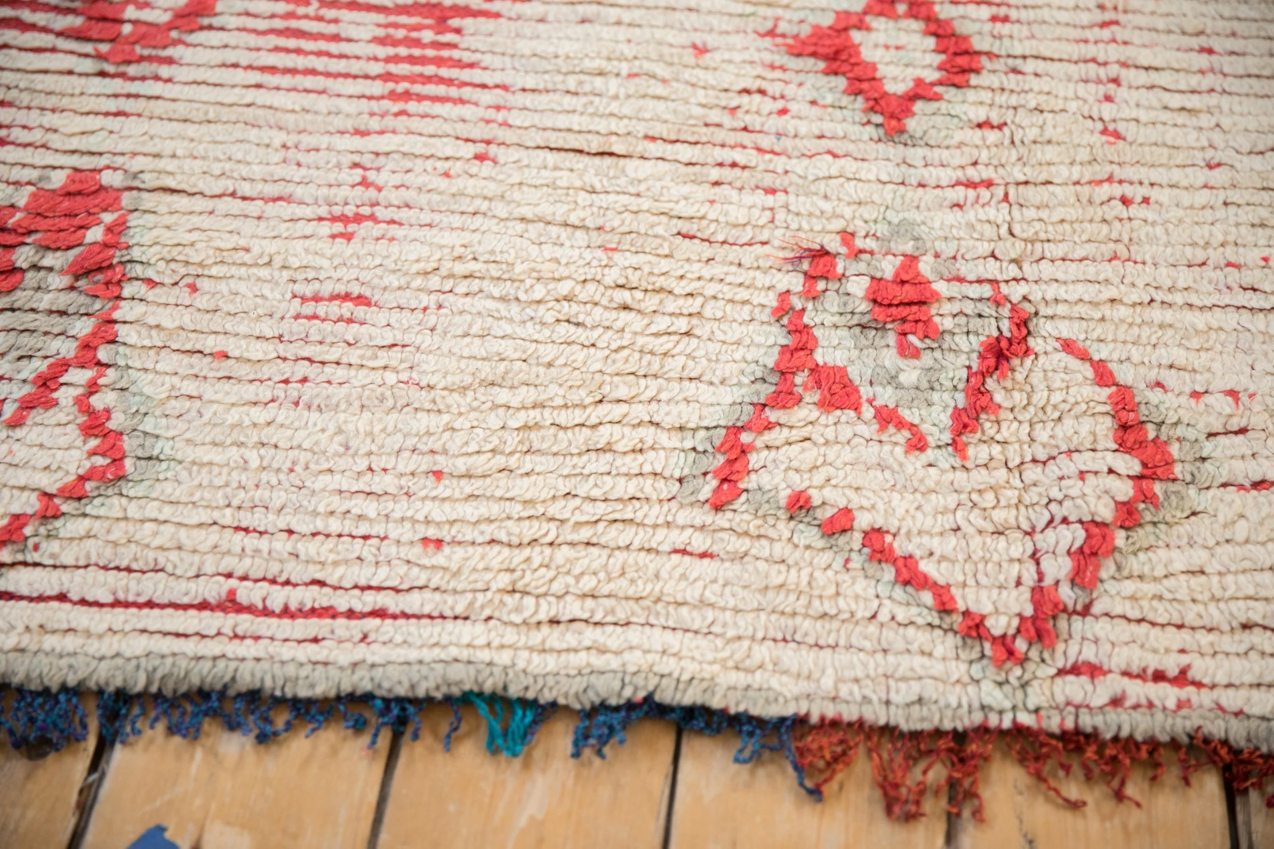 5.5x8.5 Vintage Moroccan Carpet - Image 5