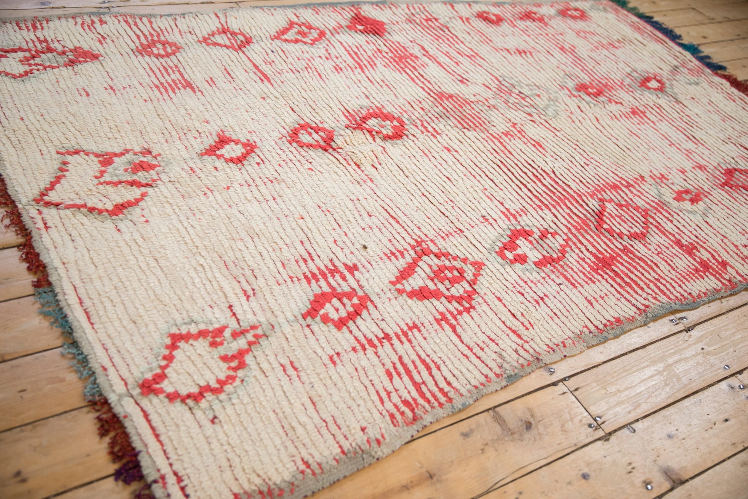 5.5x8.5 Vintage Moroccan Carpet - Image 6