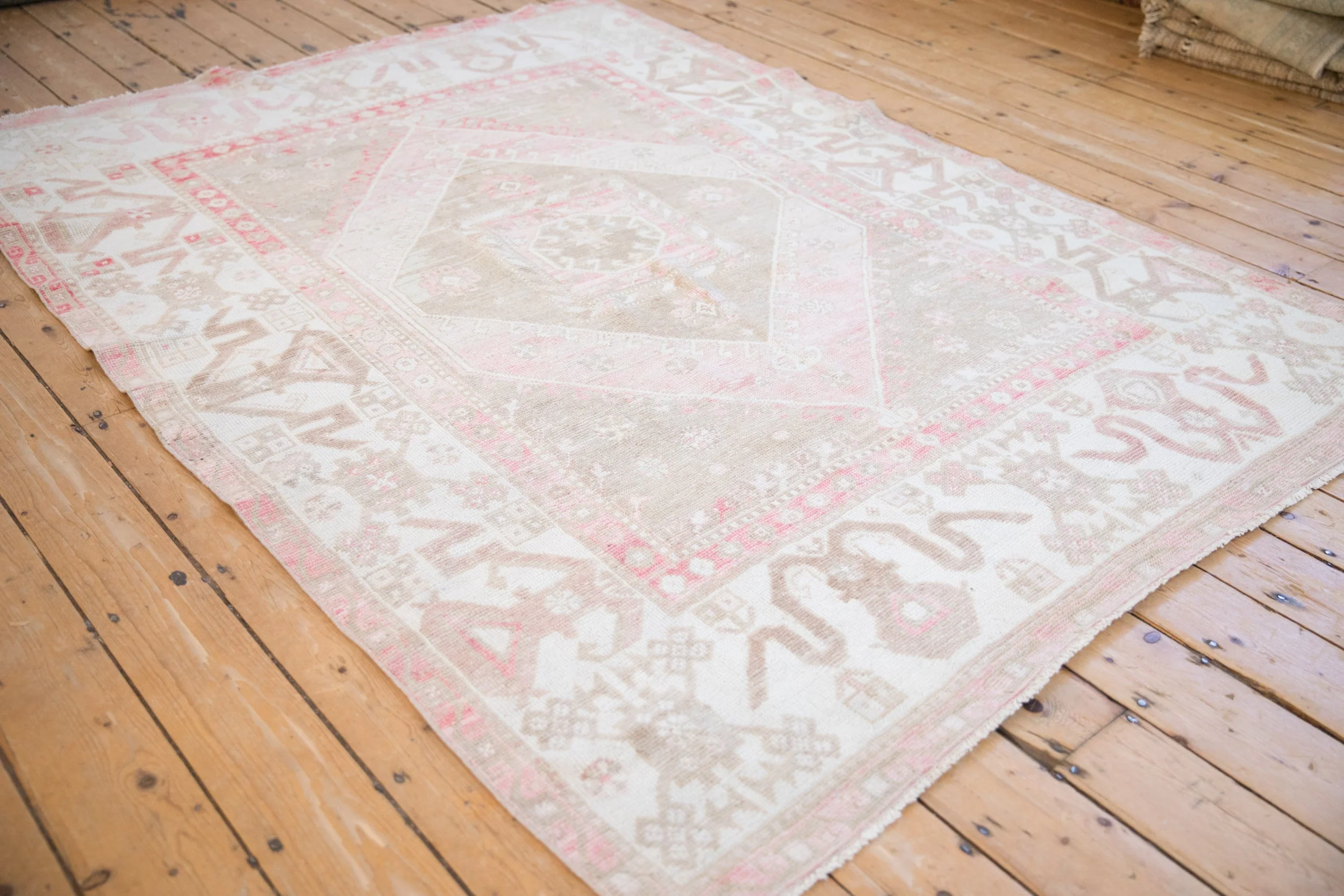 5.5x8 Vintage Distressed Oushak Carpet - Image 4