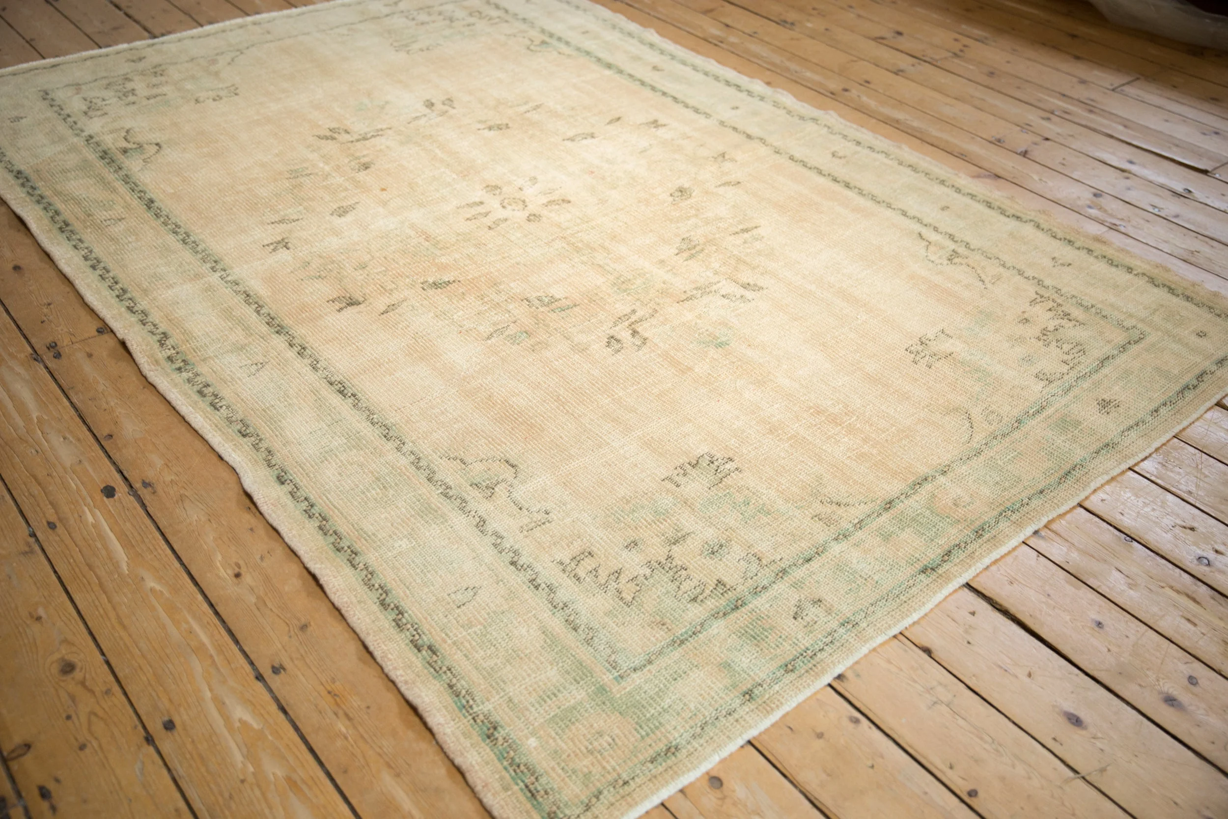 5.5x8 Vintage Distressed Oushak Carpet - Image 4