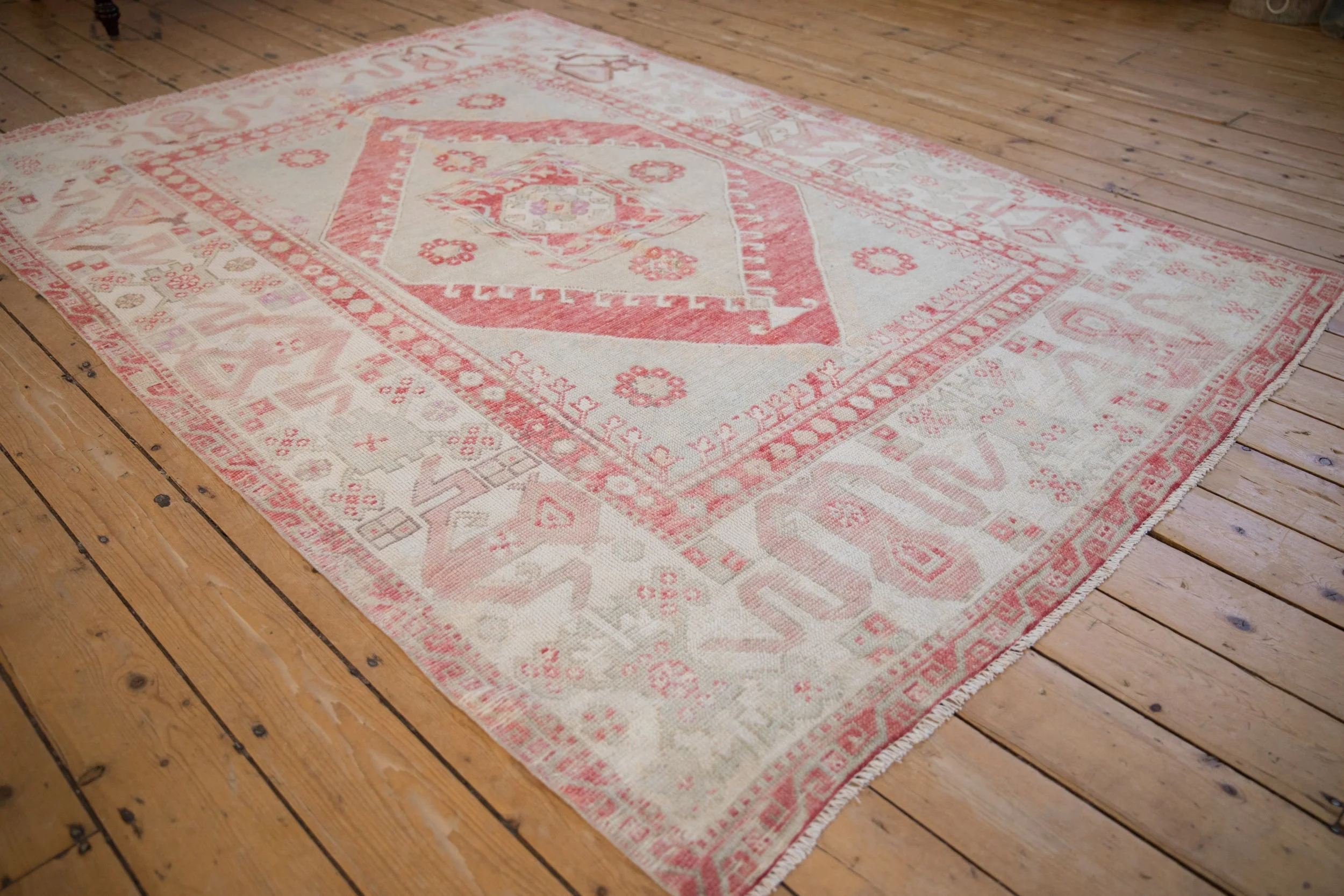 5.5x8 Vintage Distressed Oushak Carpet - Image 4