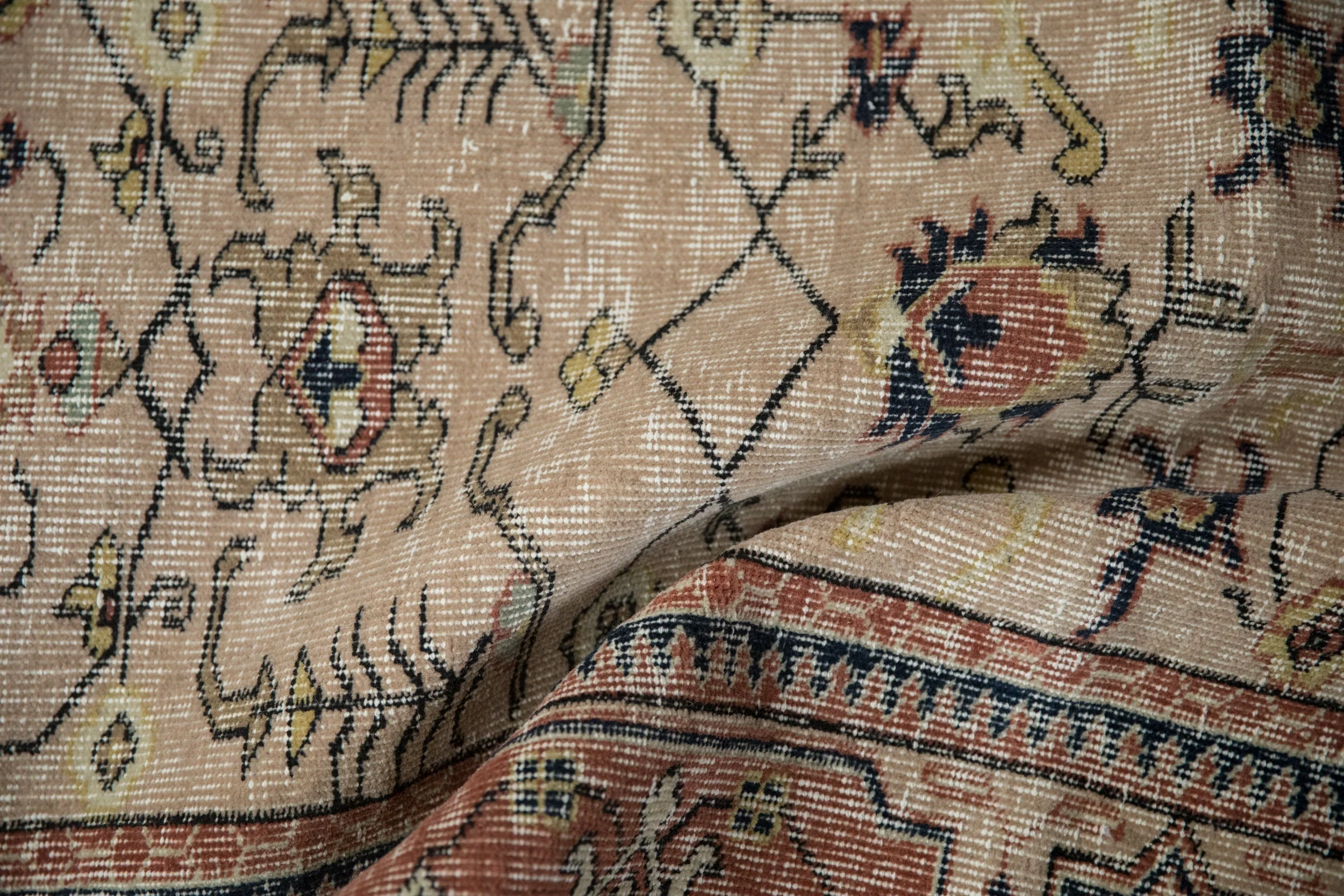 5.5x8 Vintage Distressed Sparta Carpet - Image 8