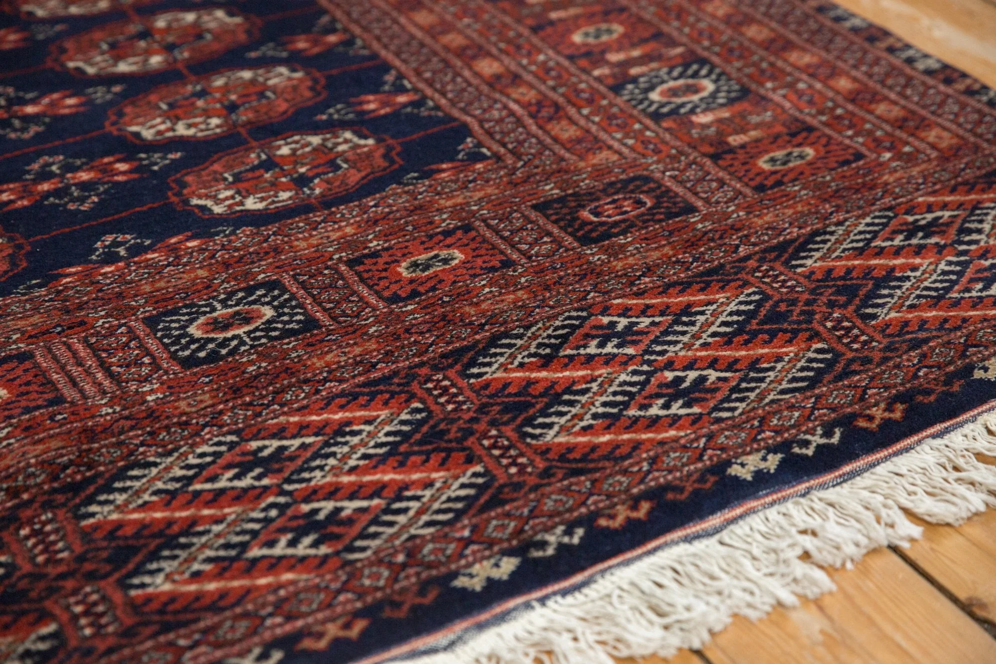 5.5x8 Vintage Fine Pakistani Bokhara Design Carpet - Image 10