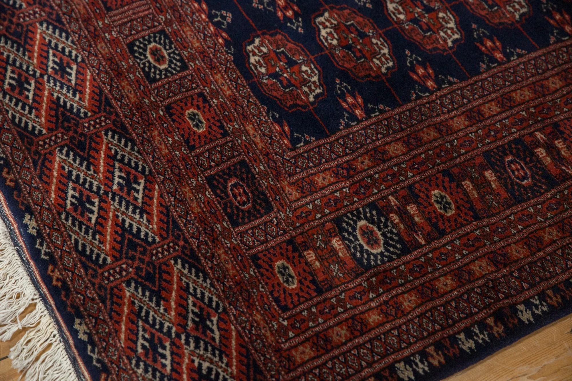 5.5x8 Vintage Fine Pakistani Bokhara Design Carpet - Image 12