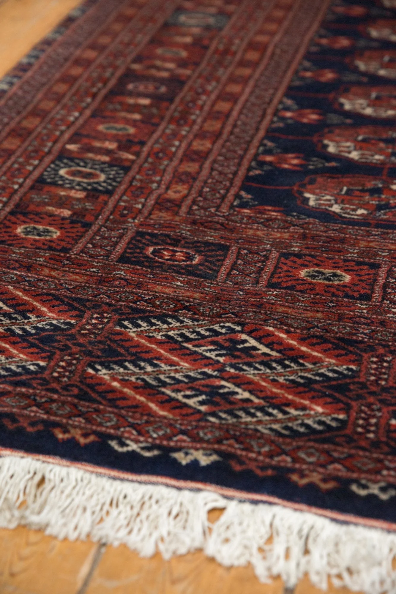 5.5x8 Vintage Fine Pakistani Bokhara Design Carpet - Image 9