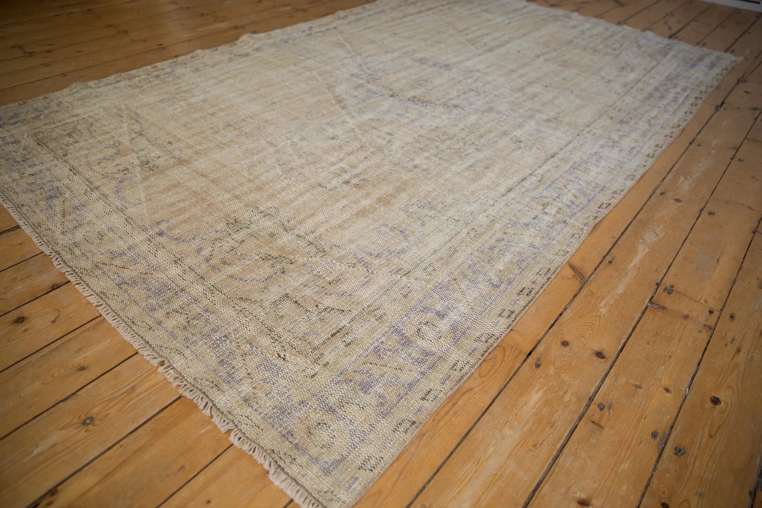 5.5x9.5 Vintage Distressed Oushak Carpet - Image 3