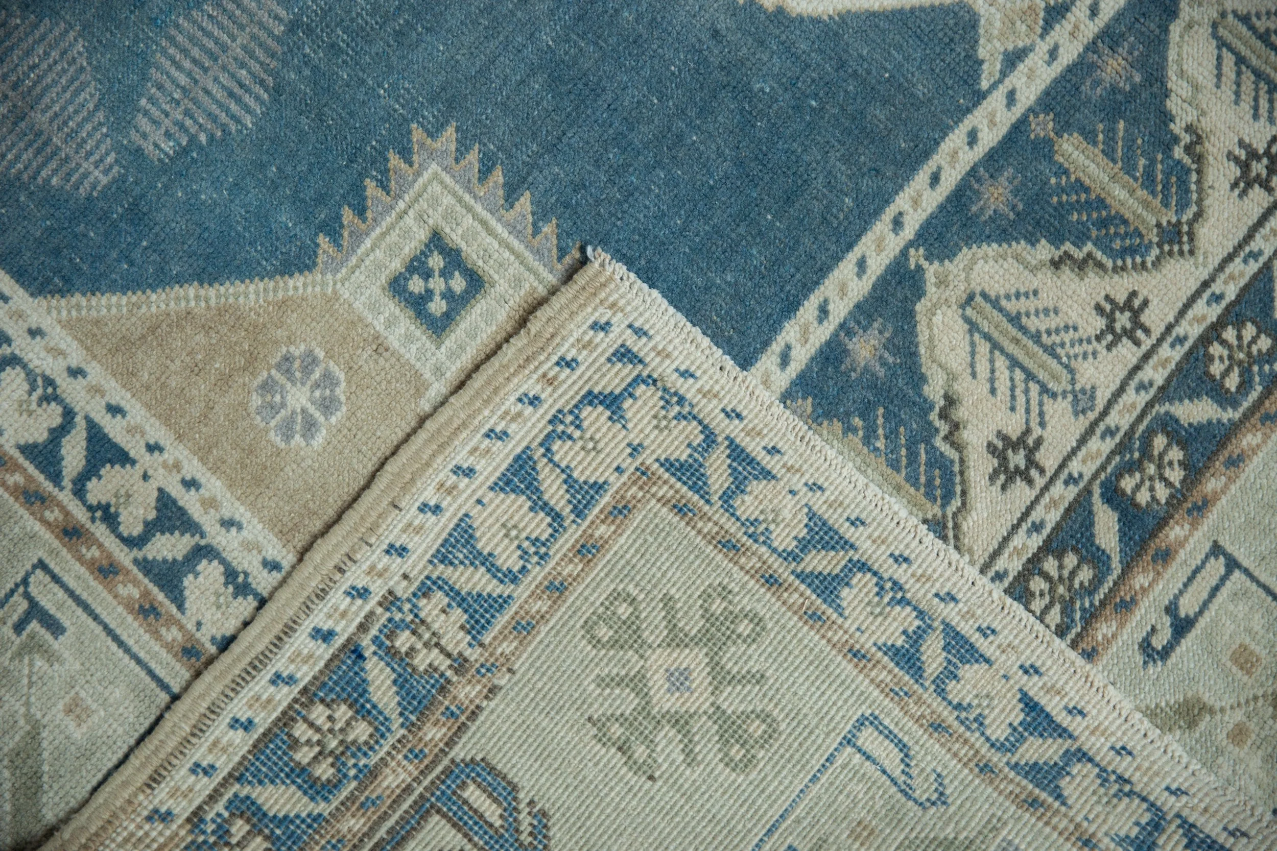5.5x9.5 Vintage Distressed Oushak Carpet - Image 9
