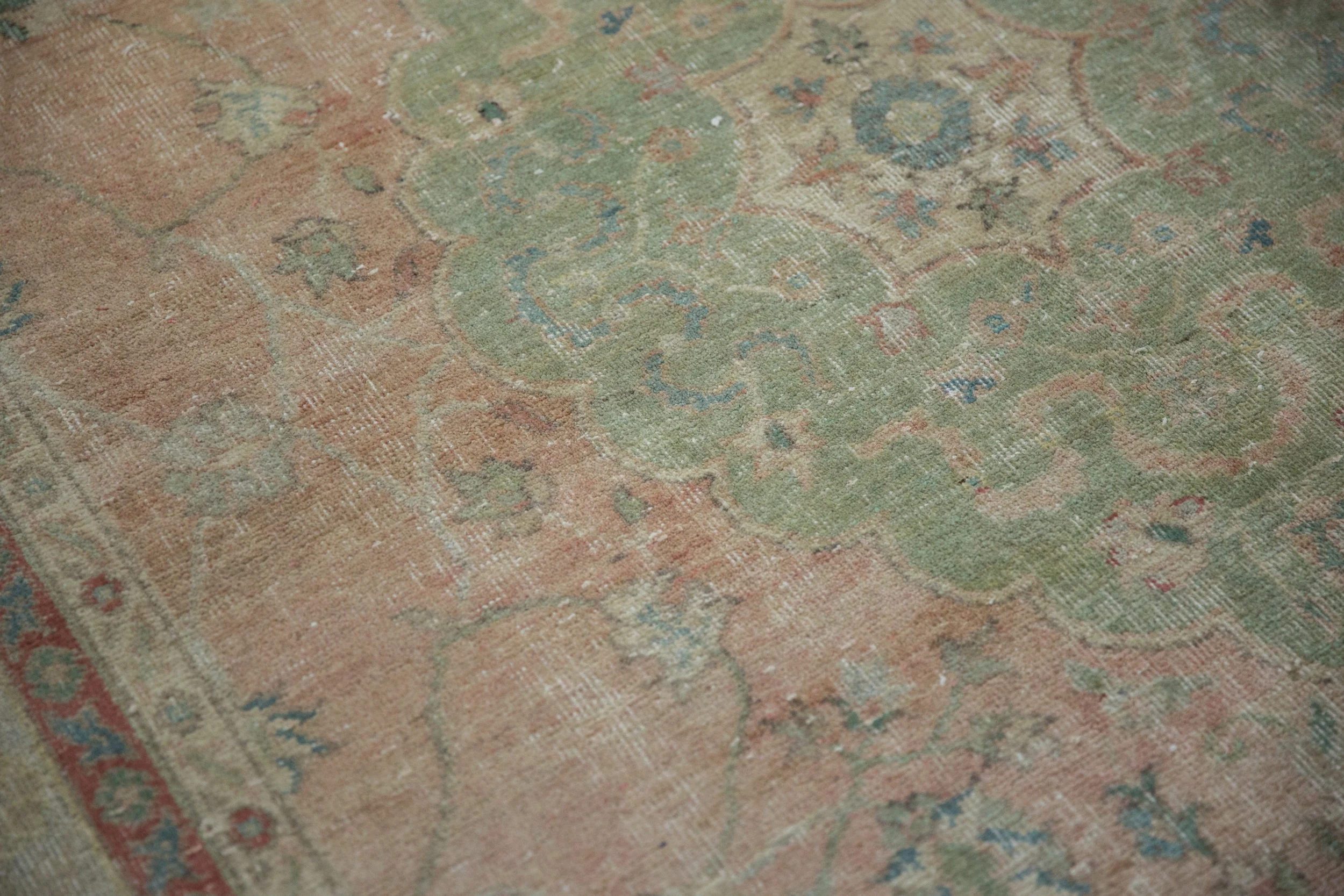 5.5x9.5 Vintage Distressed Sivas Carpet - Image 11