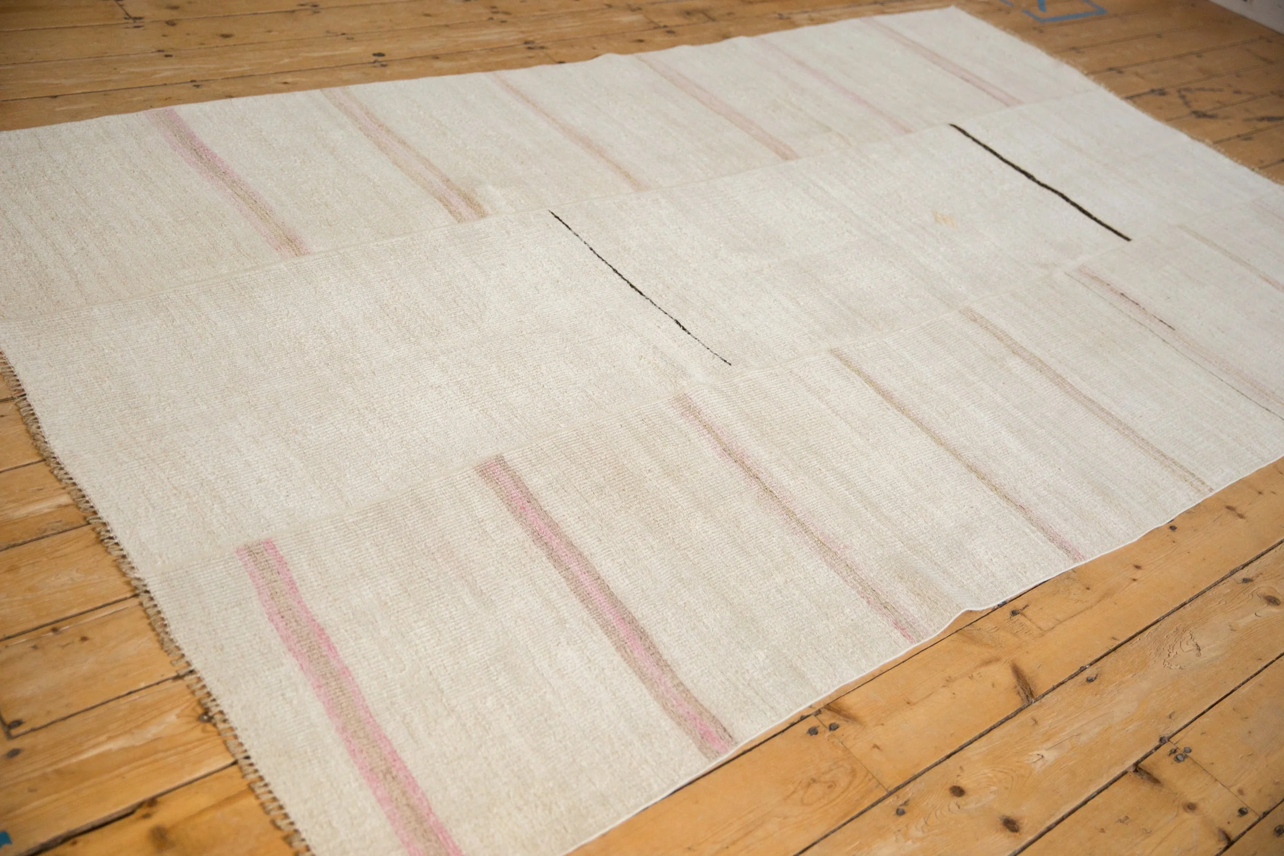 5.5x9.5 Vintage Hemp Kilim Carpet - Image 5