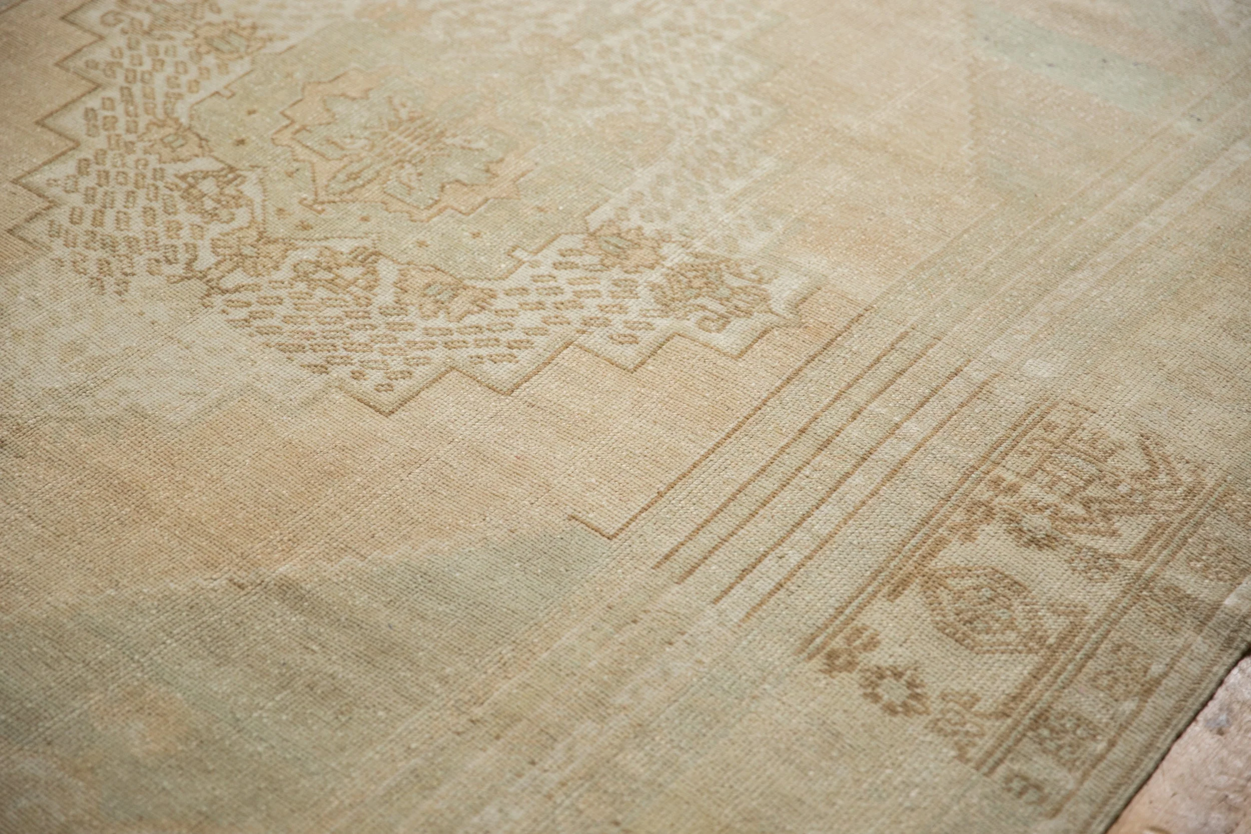 5.5x9 Vintage Distressed Oushak Carpet - Image 10