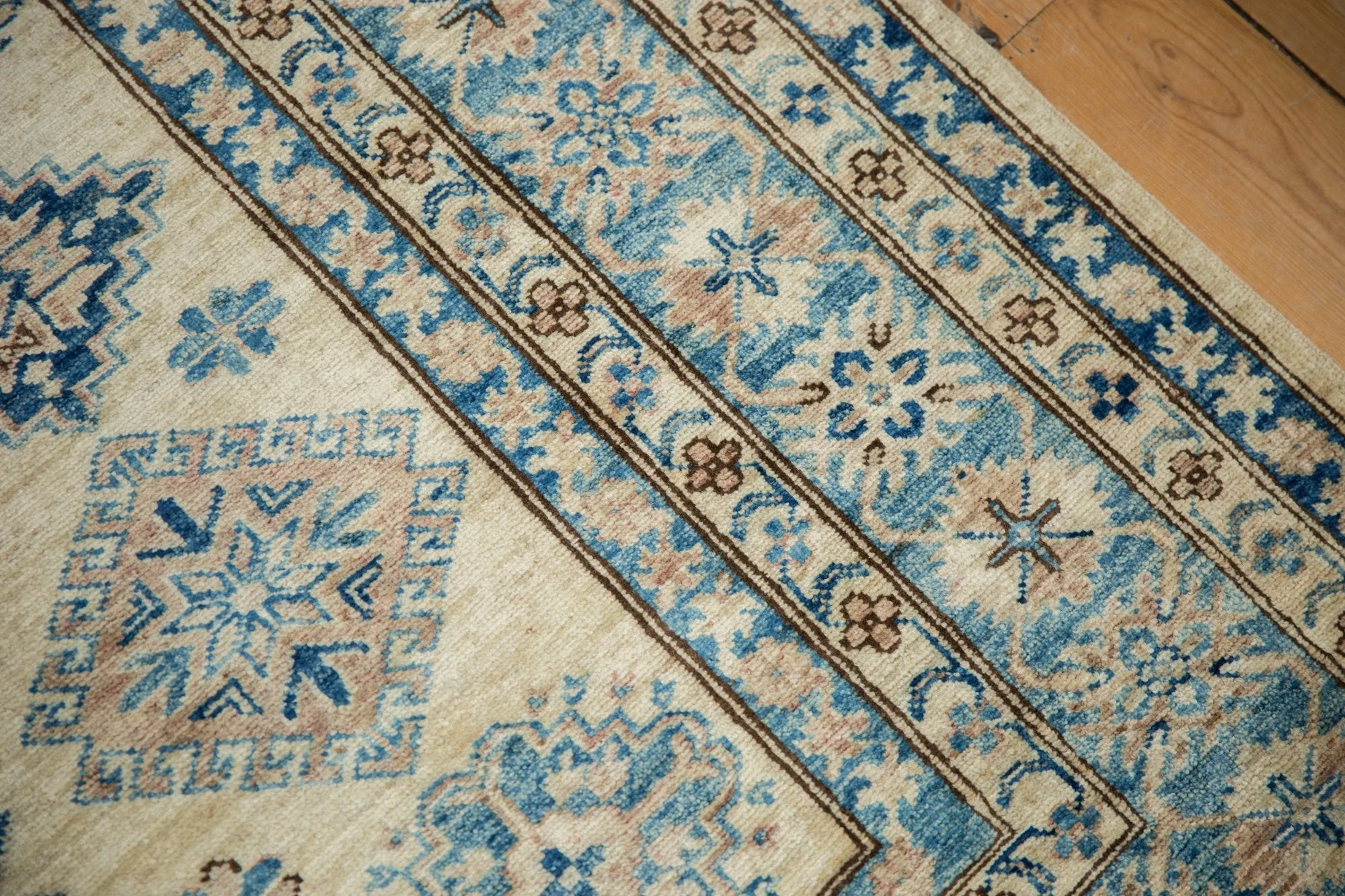 5x6.5 New Pakistani Kazak Design Rug - Image 10