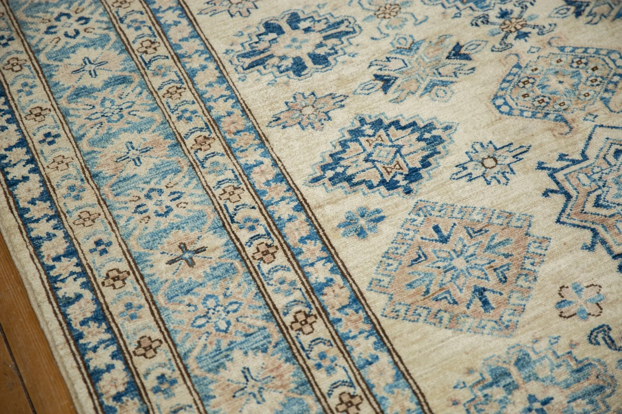 5x6.5 New Pakistani Kazak Design Rug - Image 7