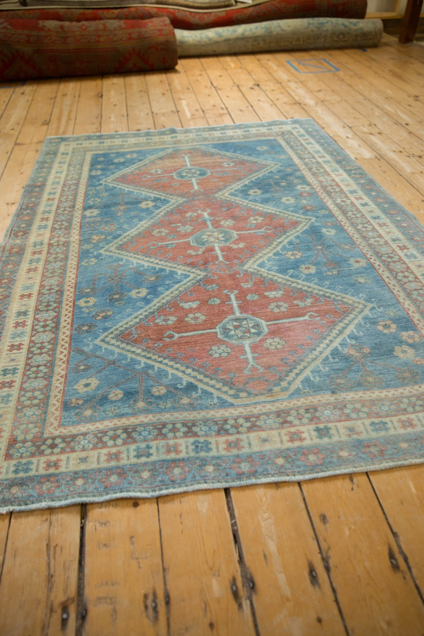 5x6.5 Vintage Distressed Caucasian Rug - Image 7
