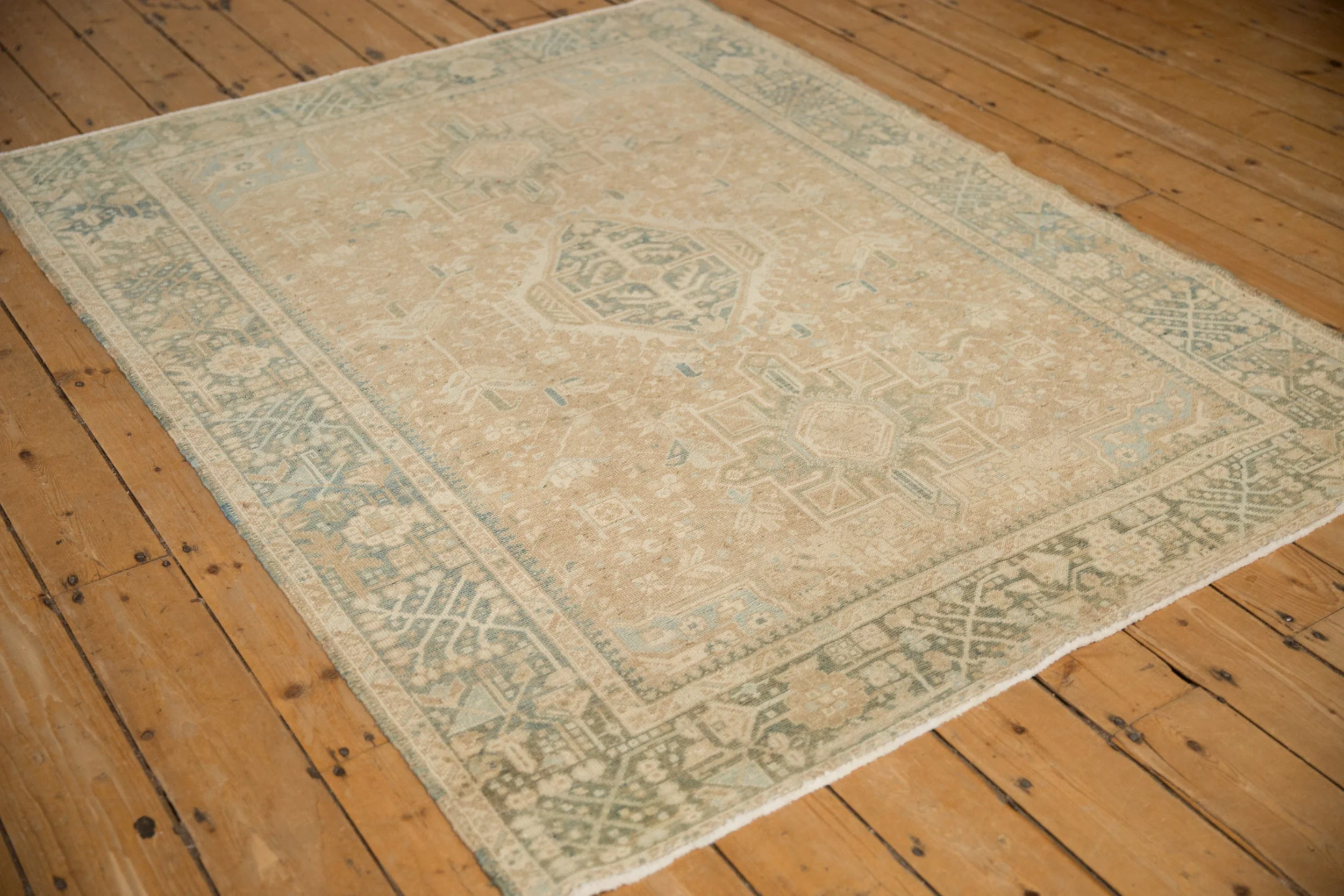 5x6.5 Vintage Distressed Karaja Rug - Image 4