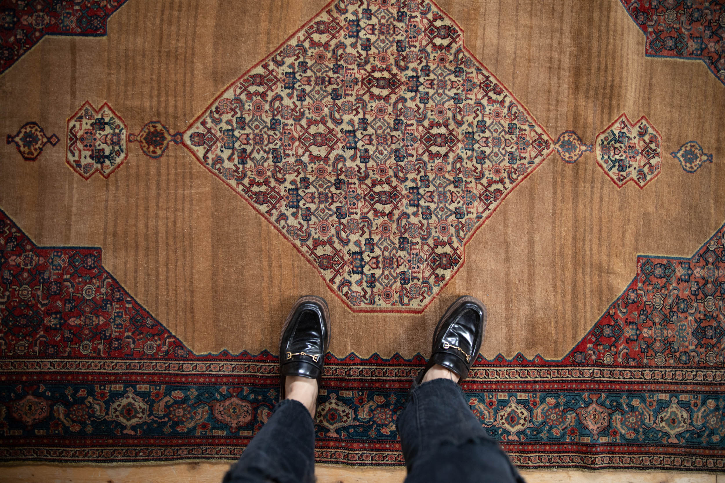 5x7.5 Antique Fine Senneh Rug - Image 2