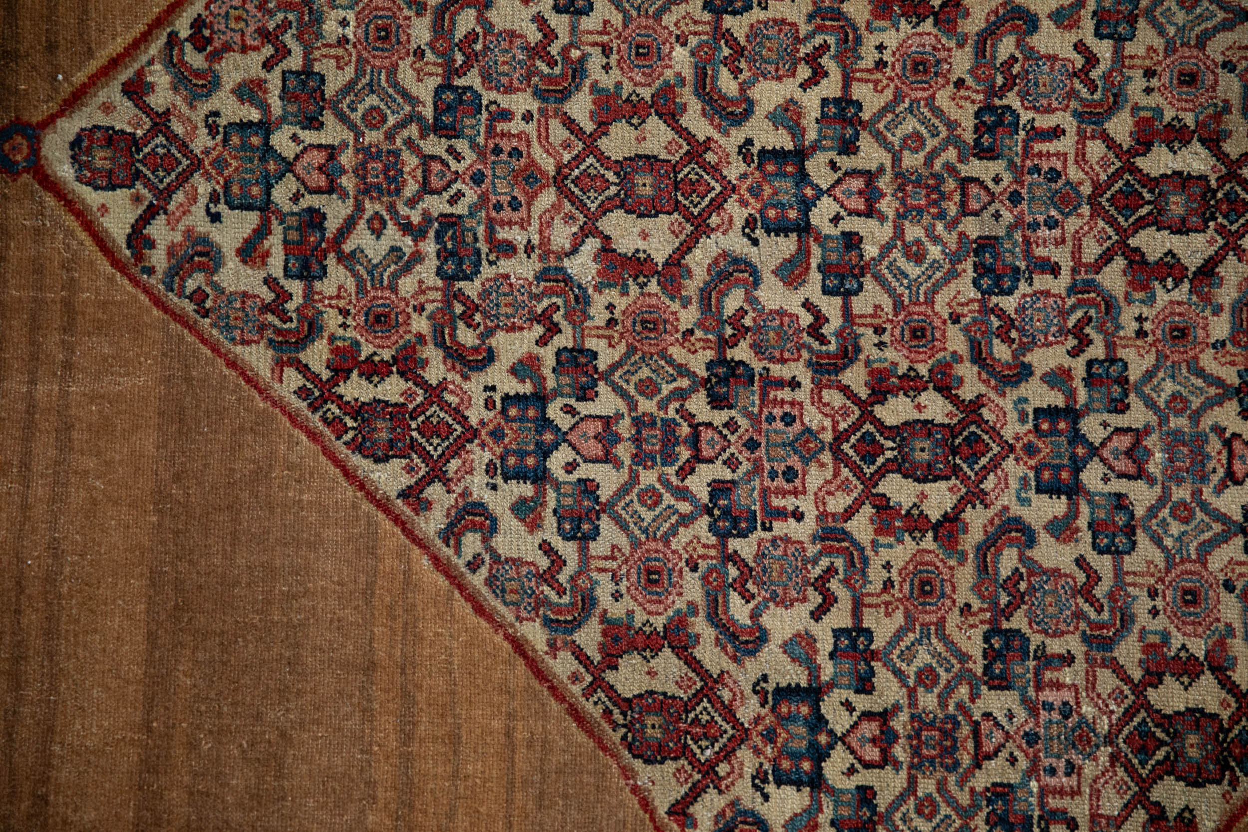 5x7.5 Antique Fine Senneh Rug - Image 3