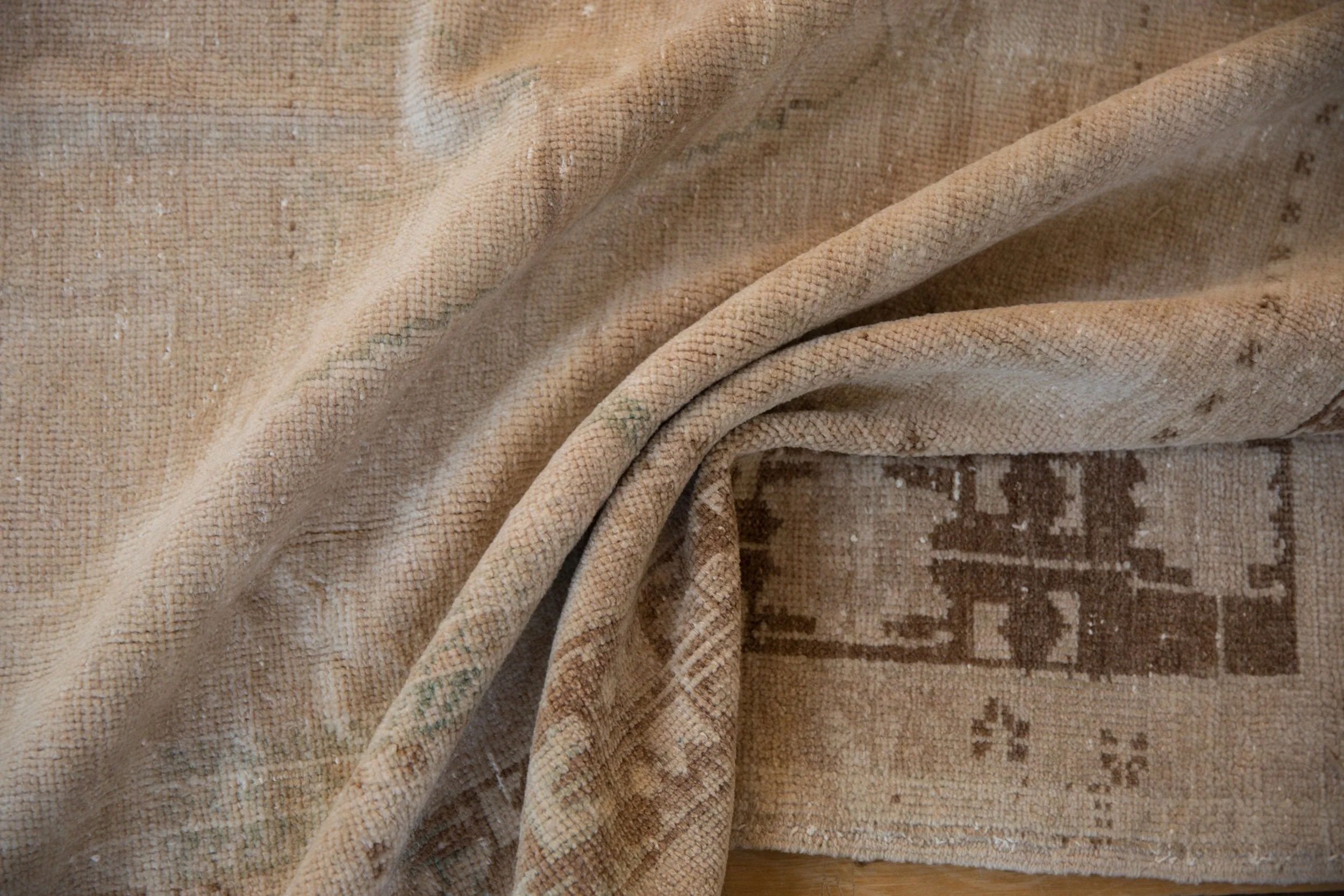 5x8.5 Vintage Distressed Oushak Carpet - Image 9