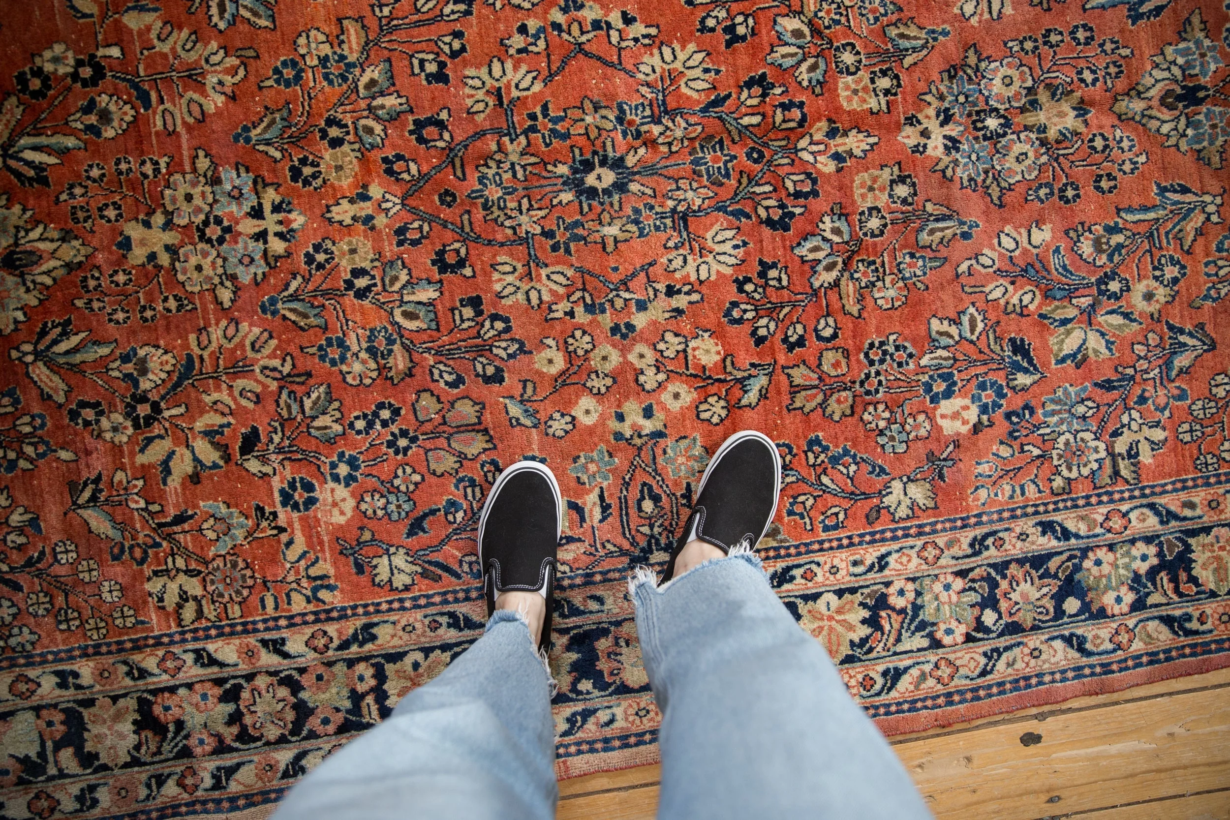 5x8.5 Vintage Sarouk Carpet - Image 2