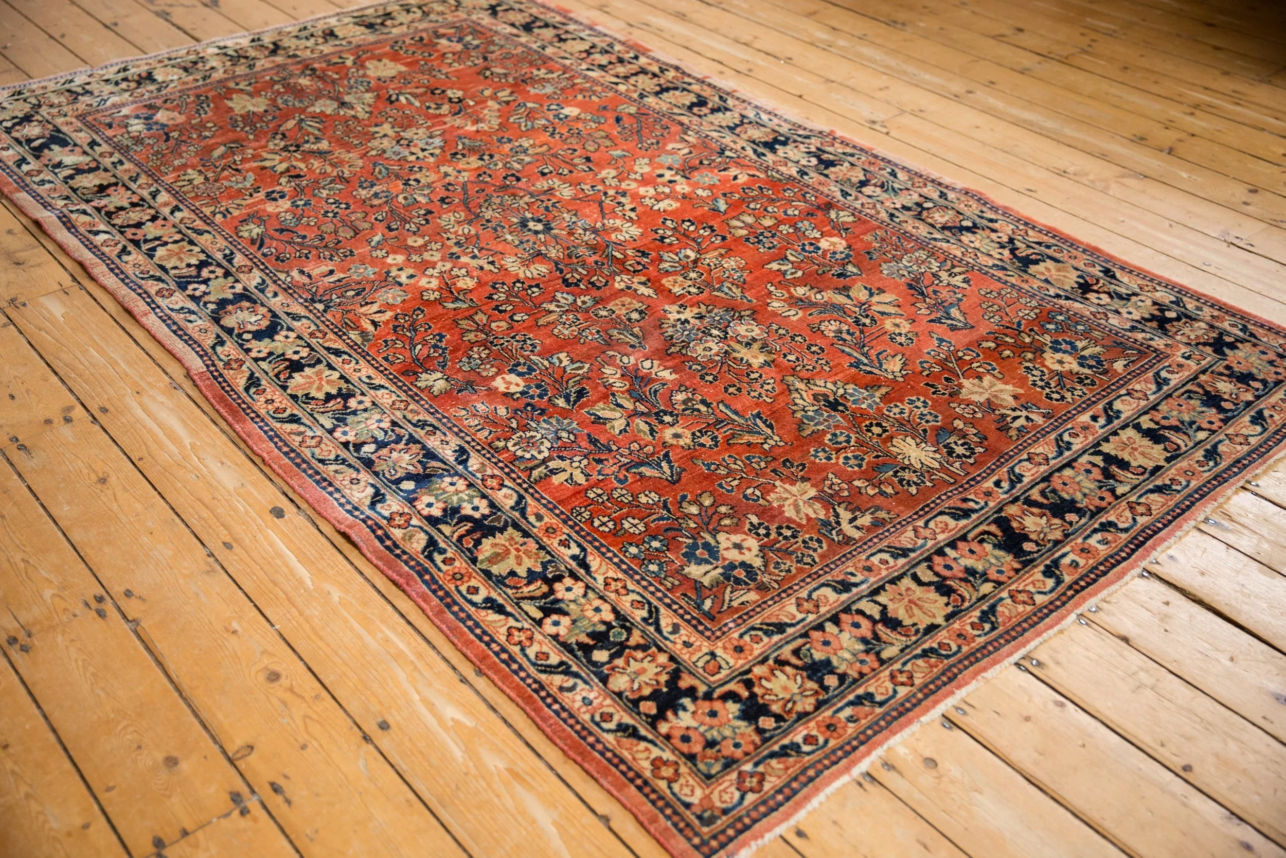 5x8.5 Vintage Sarouk Carpet - Image 4