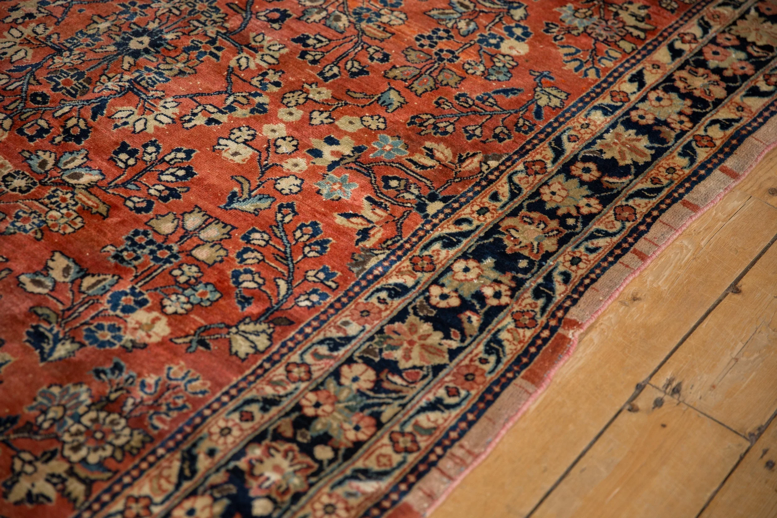 5x8.5 Vintage Sarouk Carpet - Image 8