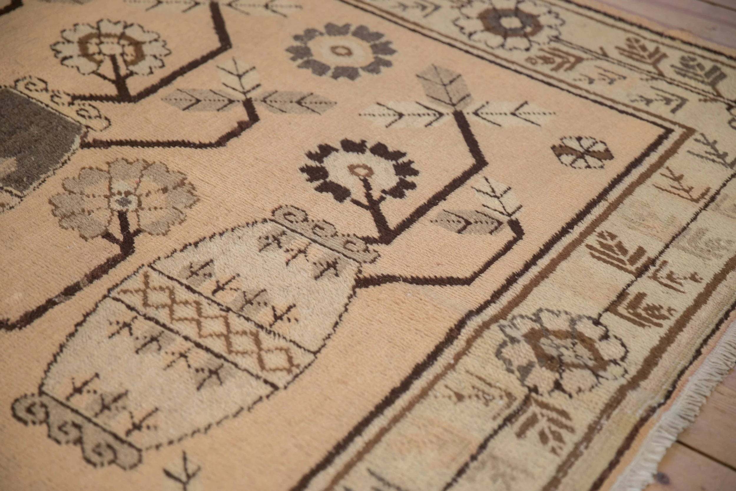 5x8 Vintage Distressed Khotan Carpet - Image 5