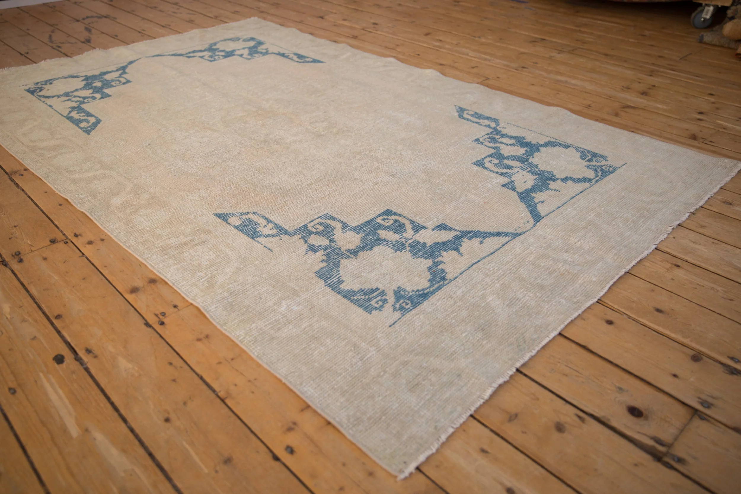 5x8 Vintage Distressed Oushak Carpet - Image 4