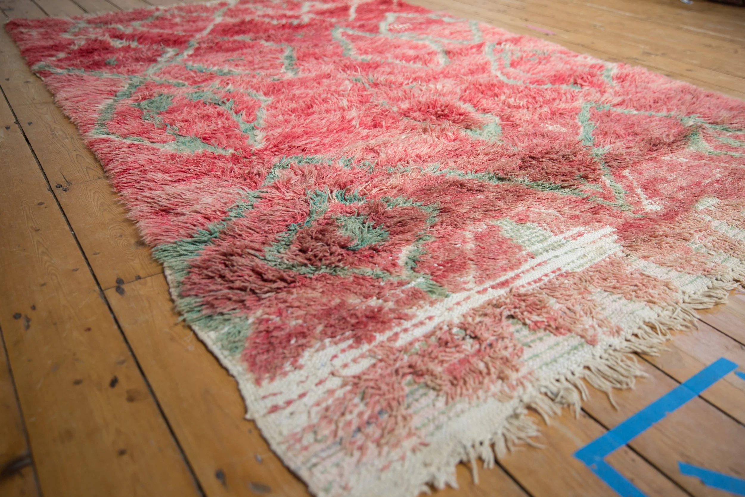 5x8 Vintage Moroccan Carpet - Image 3