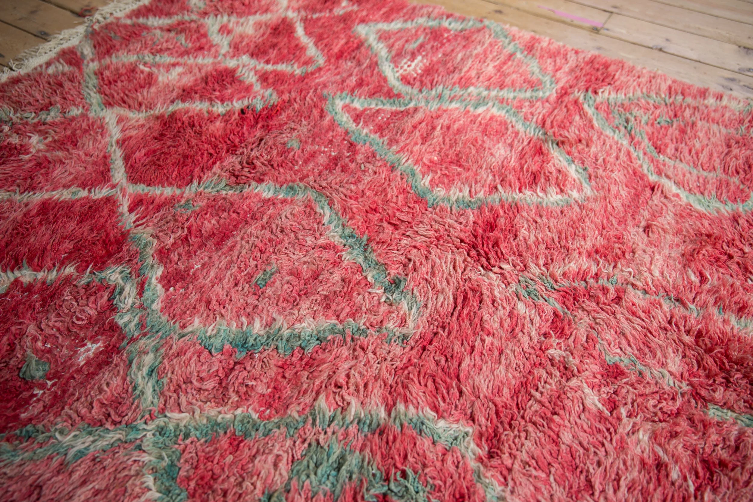 5x8 Vintage Moroccan Carpet - Image 6
