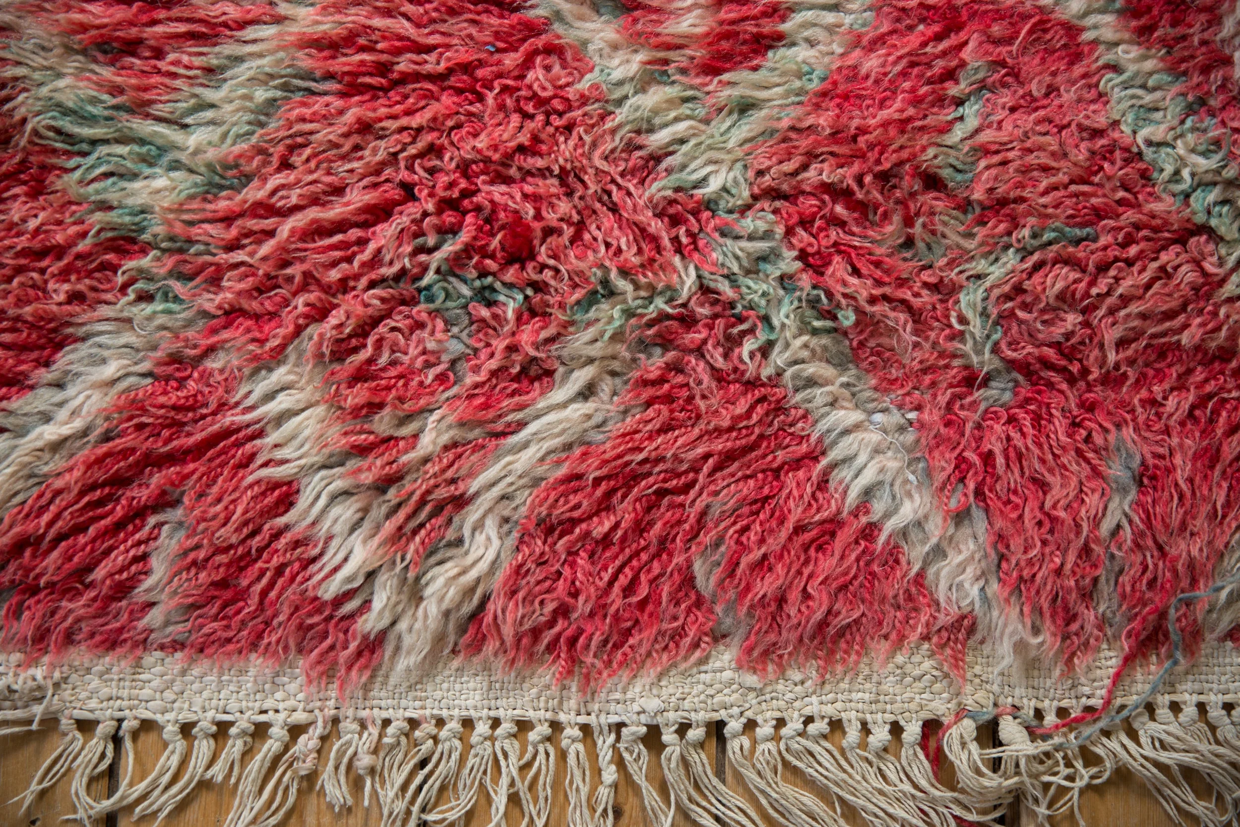 5x8 Vintage Moroccan Carpet - Image 9