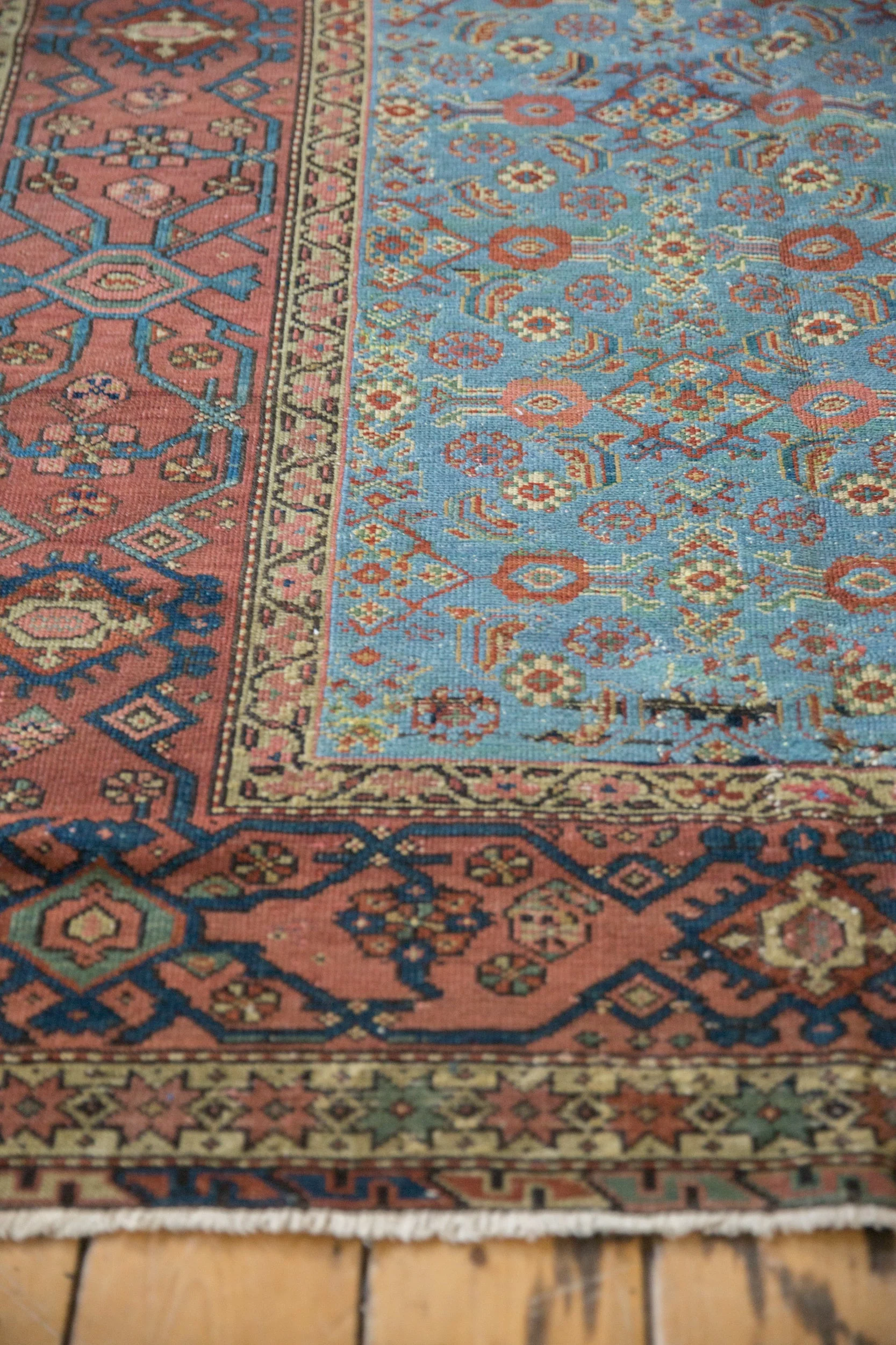 5x9.5 Antique Fereghan Carpet - Image 7
