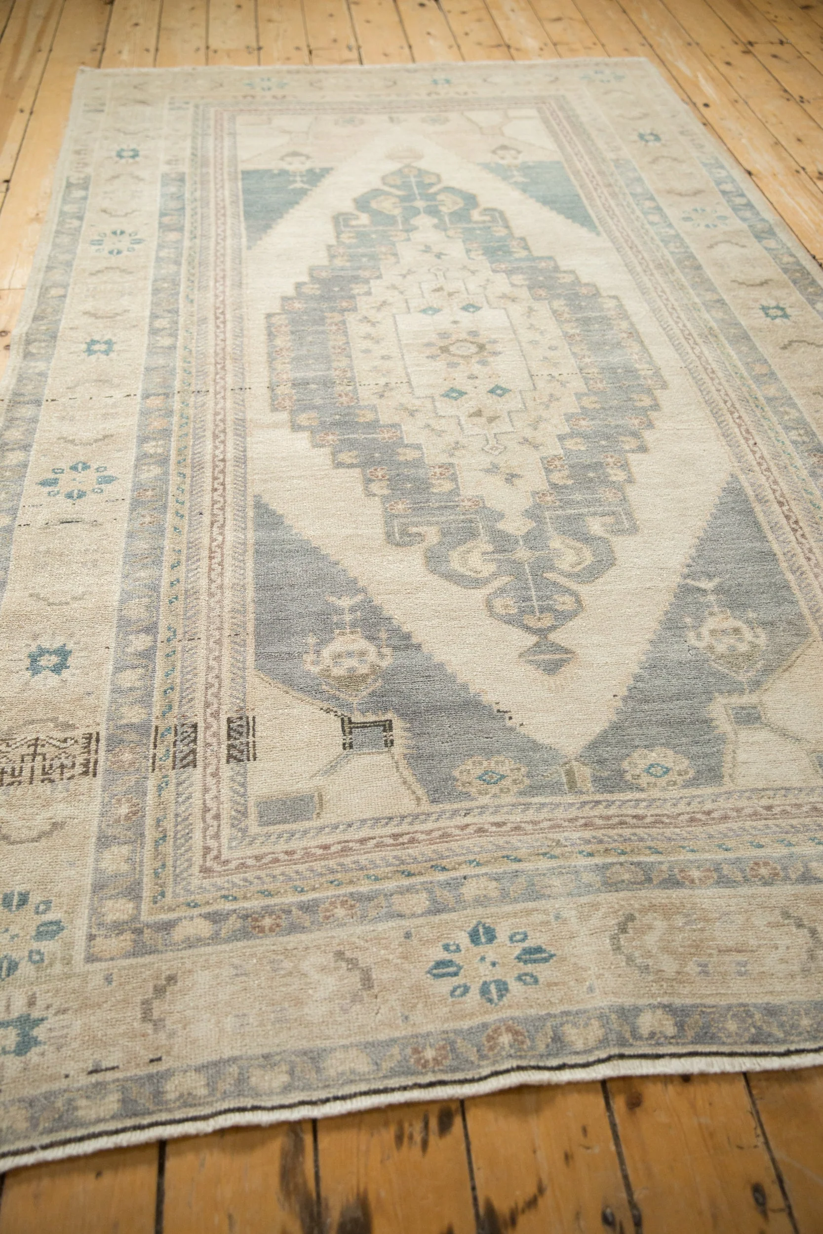 5x9 Vintage Distressed Oushak Carpet - Image 7