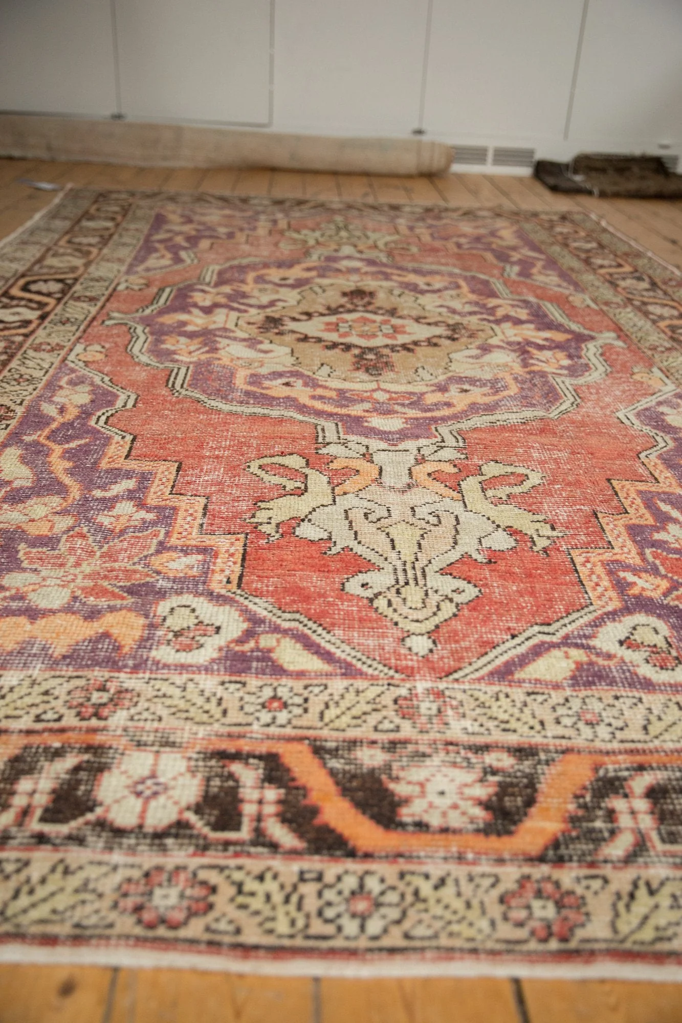 6.5x10.5 Vintage Distressed Oushak Carpet - Image 3